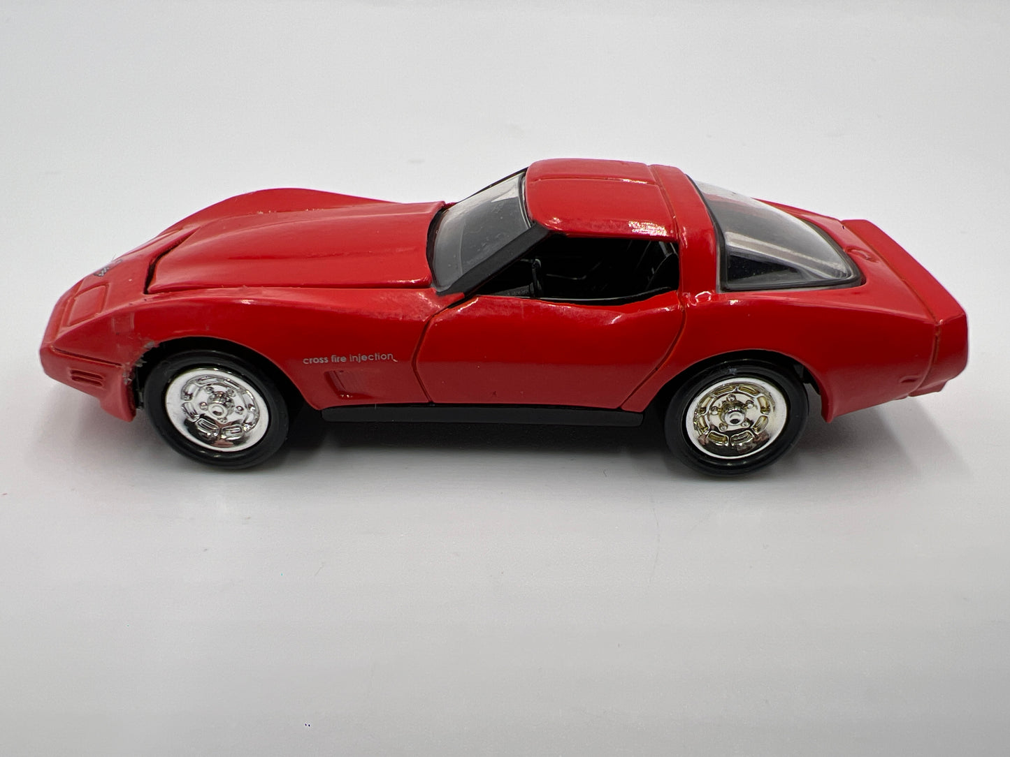 Hot Wheels Collectibles 1/64 Corvette Showcase 1982 Corvette Red Loose