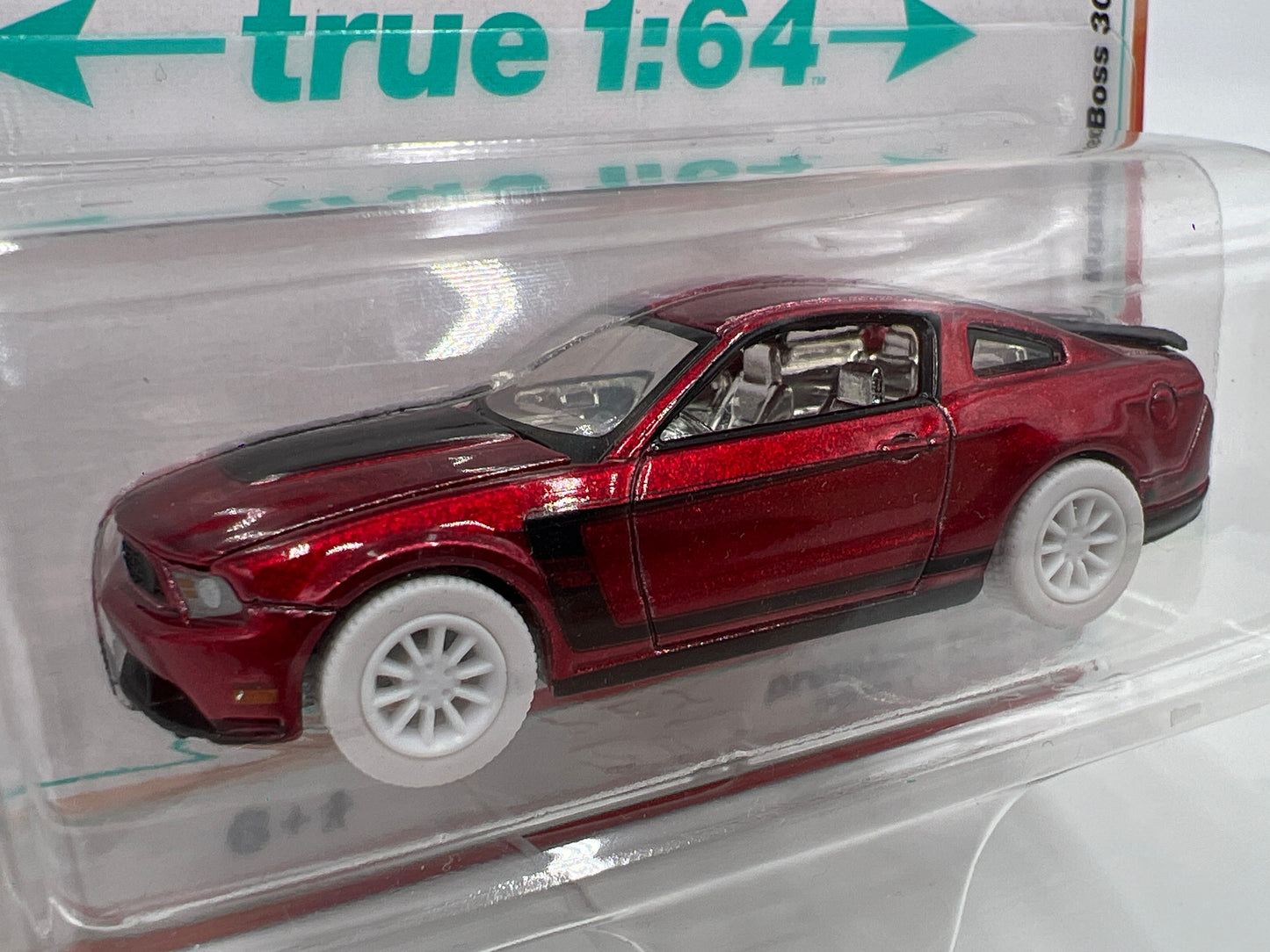 Auto World Modern Muscle Release 1 Version B Ultra Red CHASE 2012 Ford Mustang Boss 302 Red