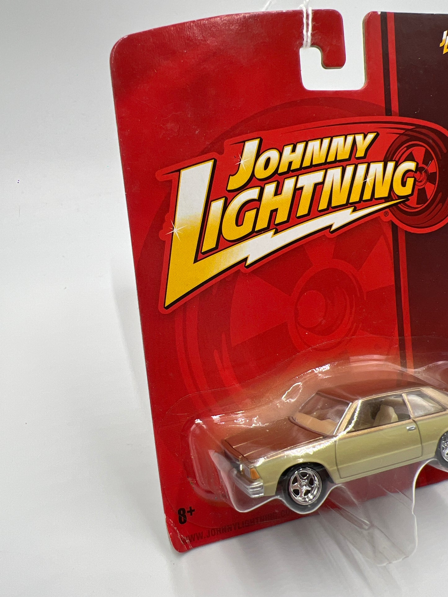 Johnny Lightning Release #4 1981 Chevy Malibu
