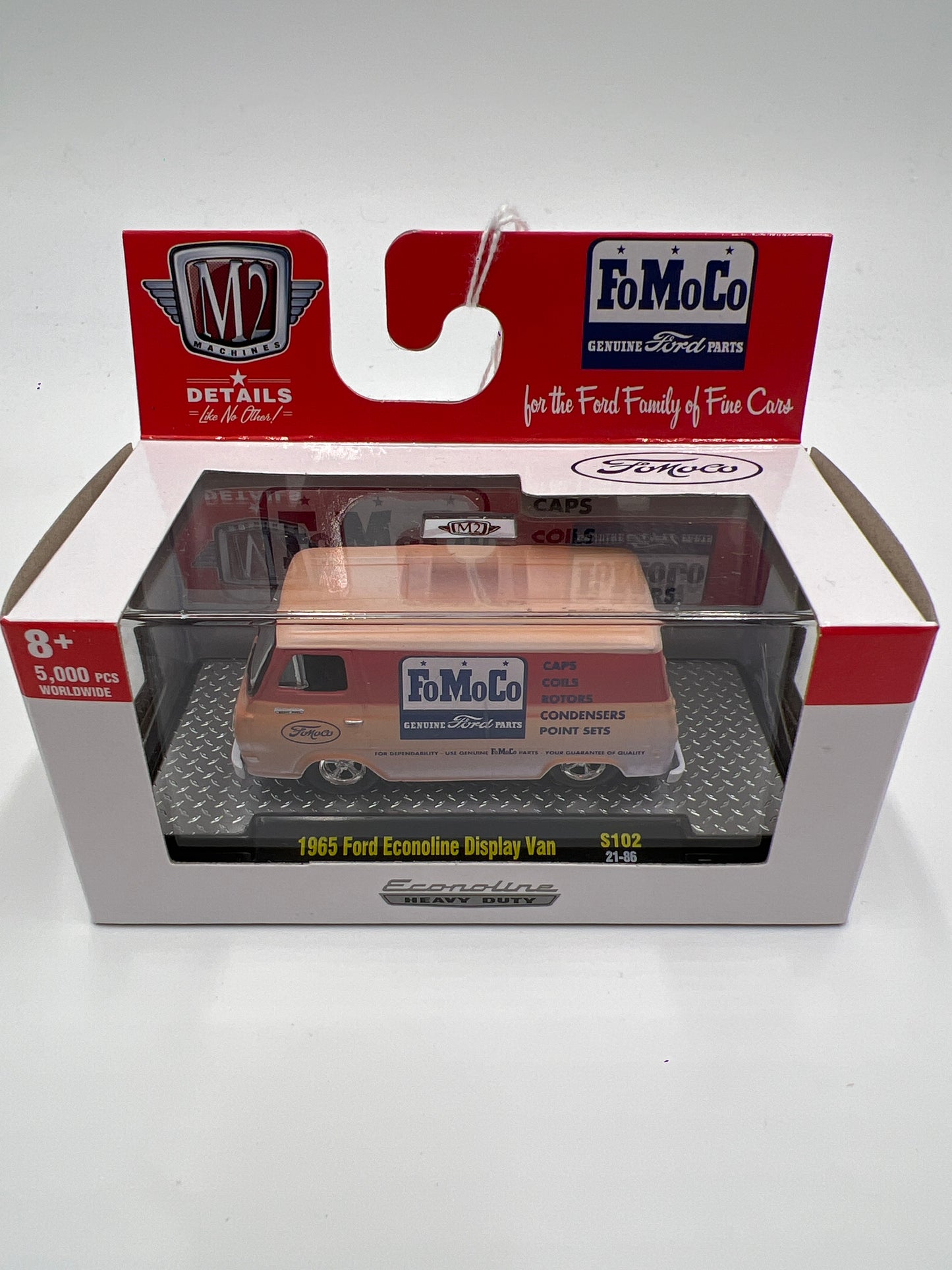 M2 Machines Target Exclusive FoMoCo 1965 Ford Econoline Display Van S102