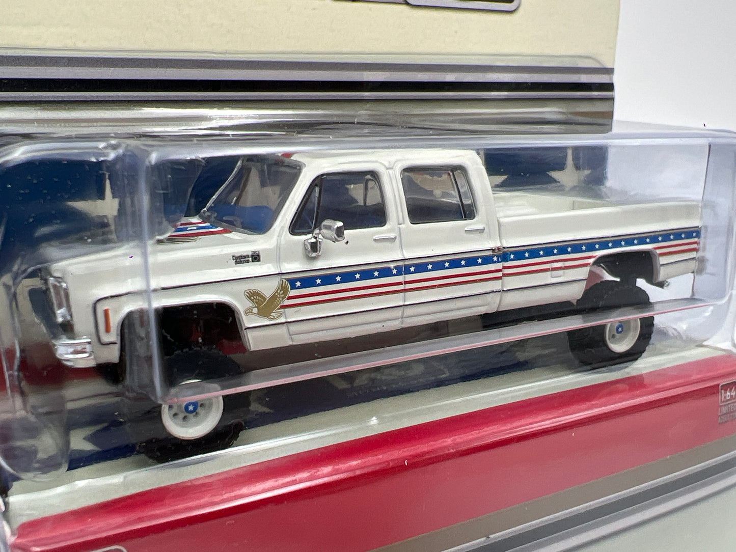 IXO Models US 250th Anniversary 1976 Chevrolet Custom Deluxe K30 Fleetwood Crew Cab