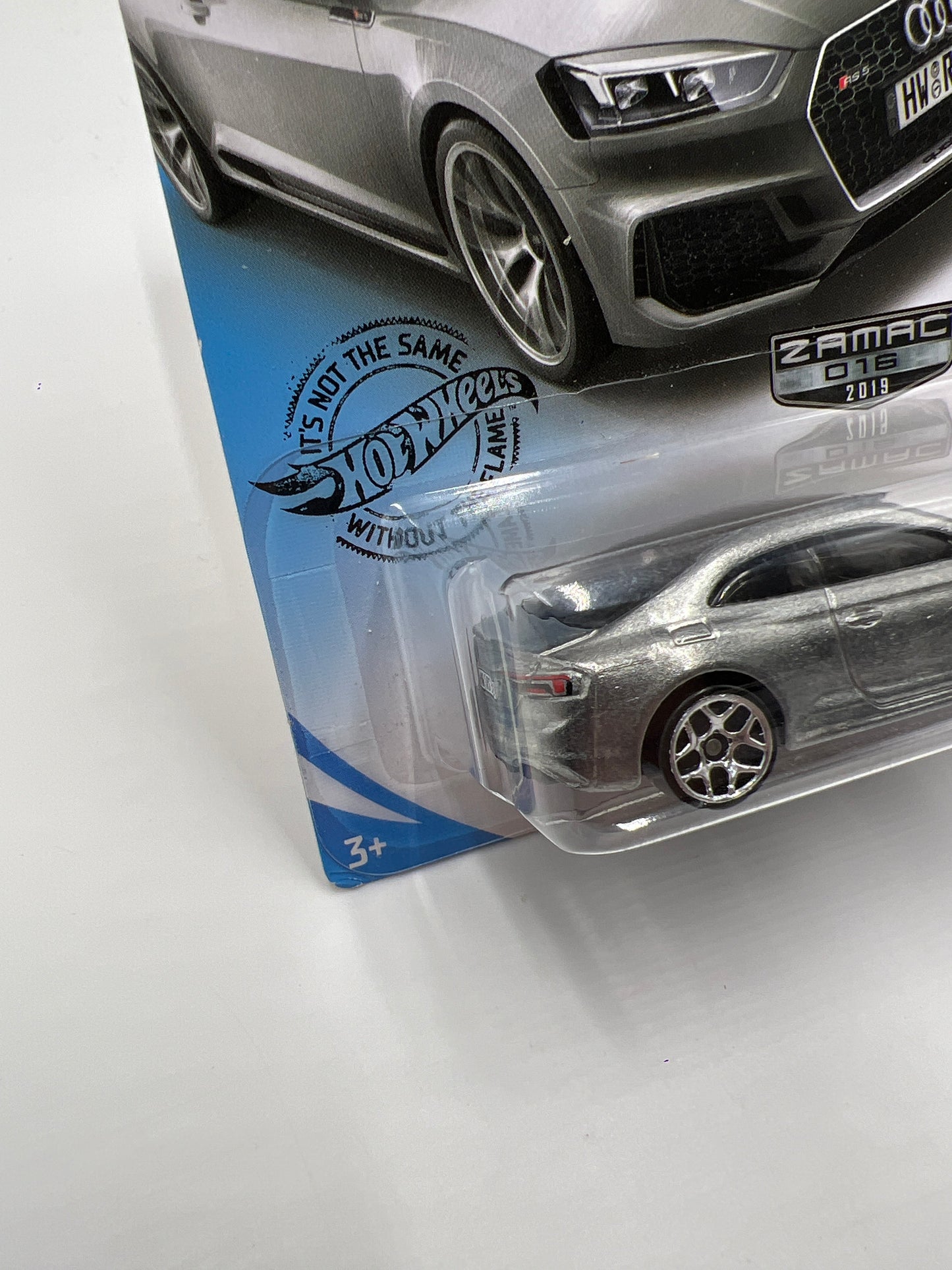 2019 Hot Wheels Walmart Exclusive Zamac 16 #225 Audi RS 5 Coupe 147F