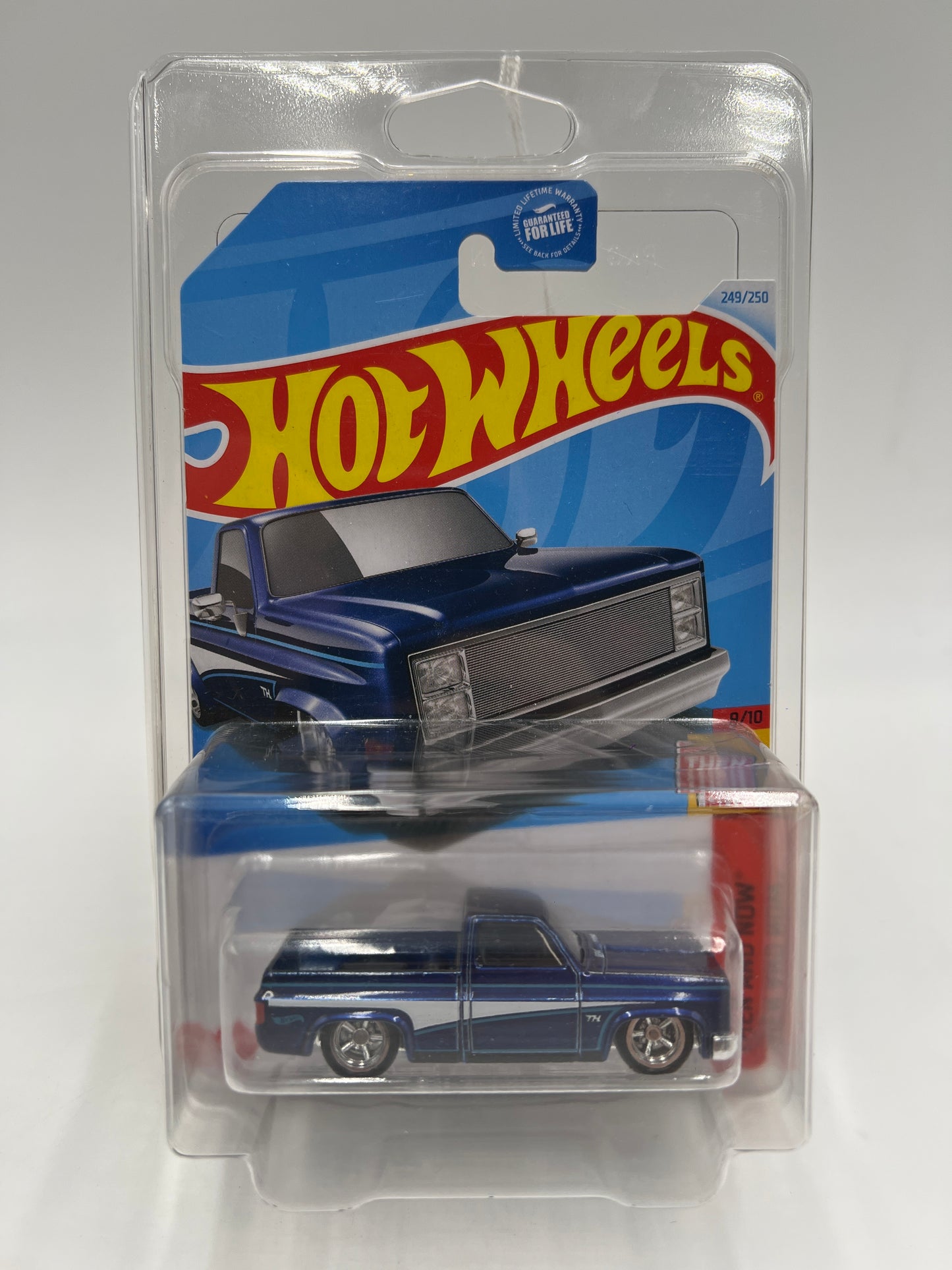 2024 Hot Wheels Super Treasure Hunt #249 83 Chevy Silverado Blue W/Protector