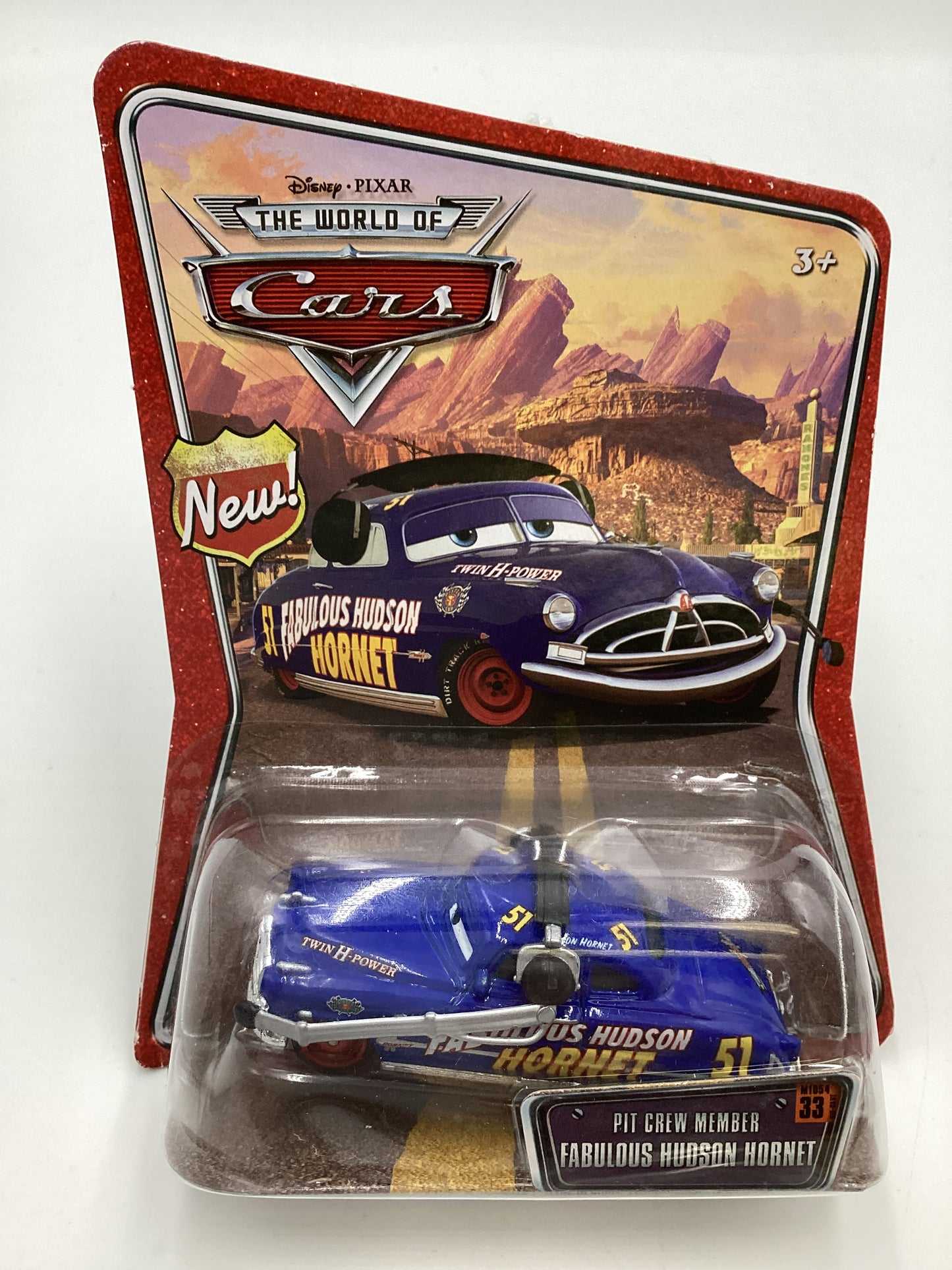 Disney Pixar The World of Cars #33 Pit Crew Member Fabulous Hudson Hornet Blue