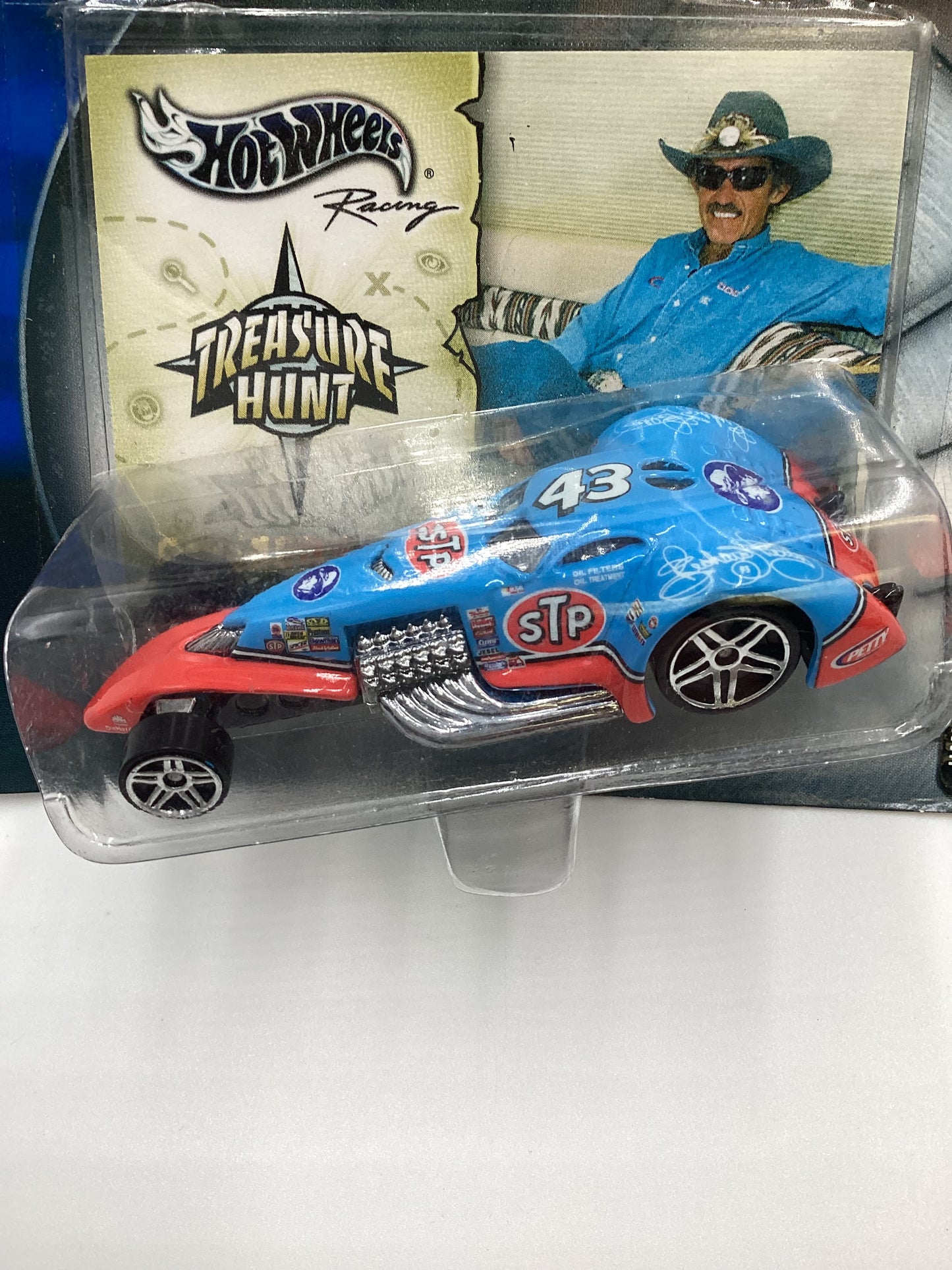 Hot Wheels Racing 2003 Treasure Hunt Richard Petty Hammered Coupe