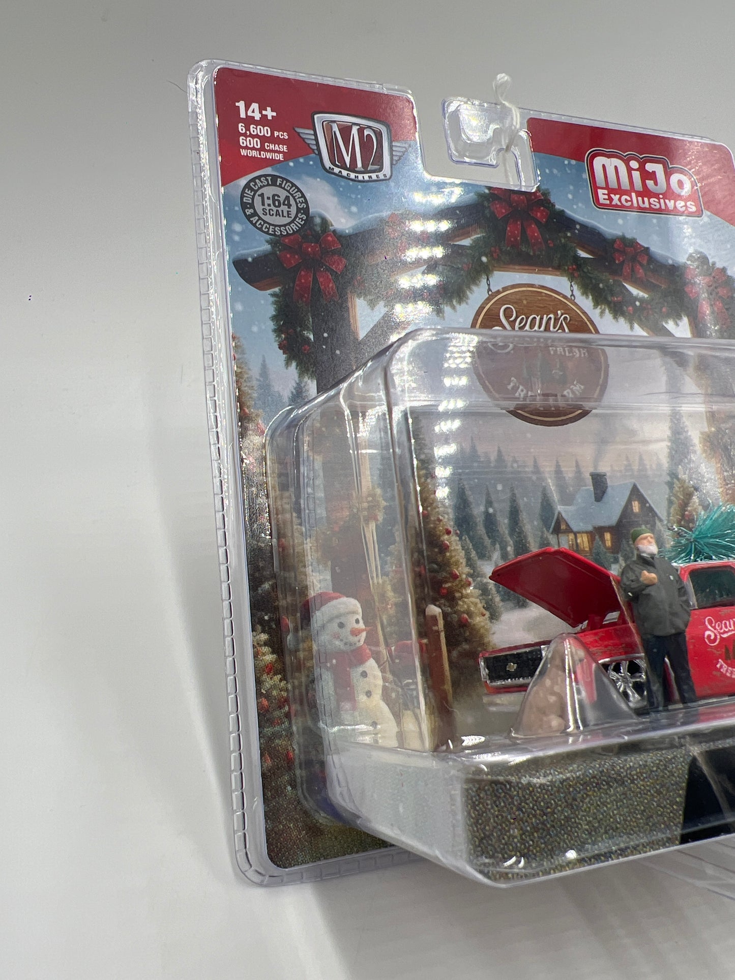 M2 Machines MiJo Exclusives Diorama Seans Fresh Tree Farm 1977 Chevrolet Silverado 10 Red MJS01 196G