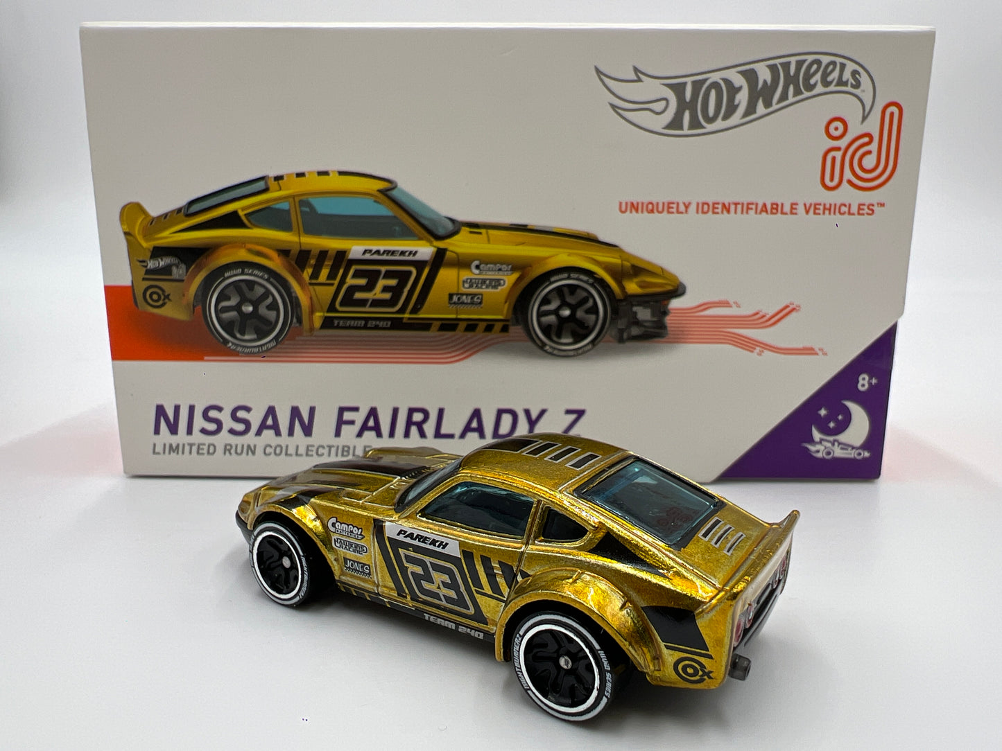 Hot Wheels iD Nightburnerz Series 2 #2 Nissan Fairlady Z Gold Opened