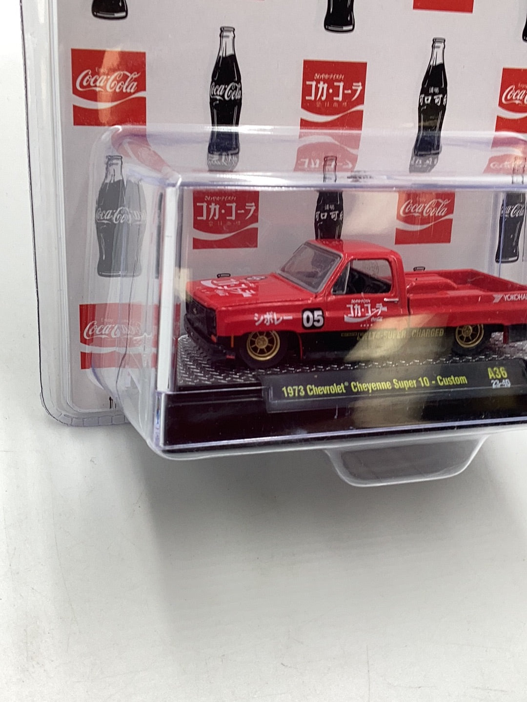 M2 Machines Coca Cola 1973 Chevrolet Cheyenne Super 10 Custom A36