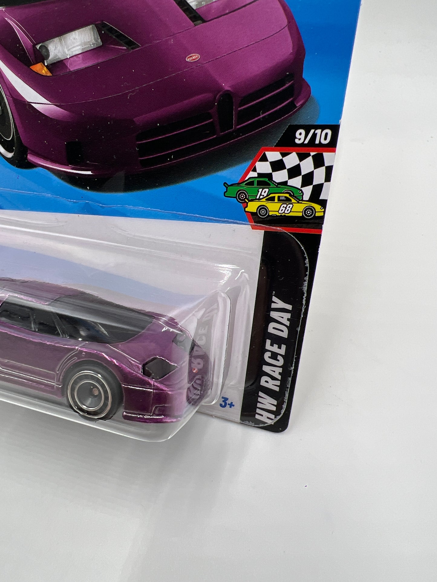 2025 Hot Wheels Super Treasure Hunt #221 94 Bugatti EB110 SS Purple W/Protector