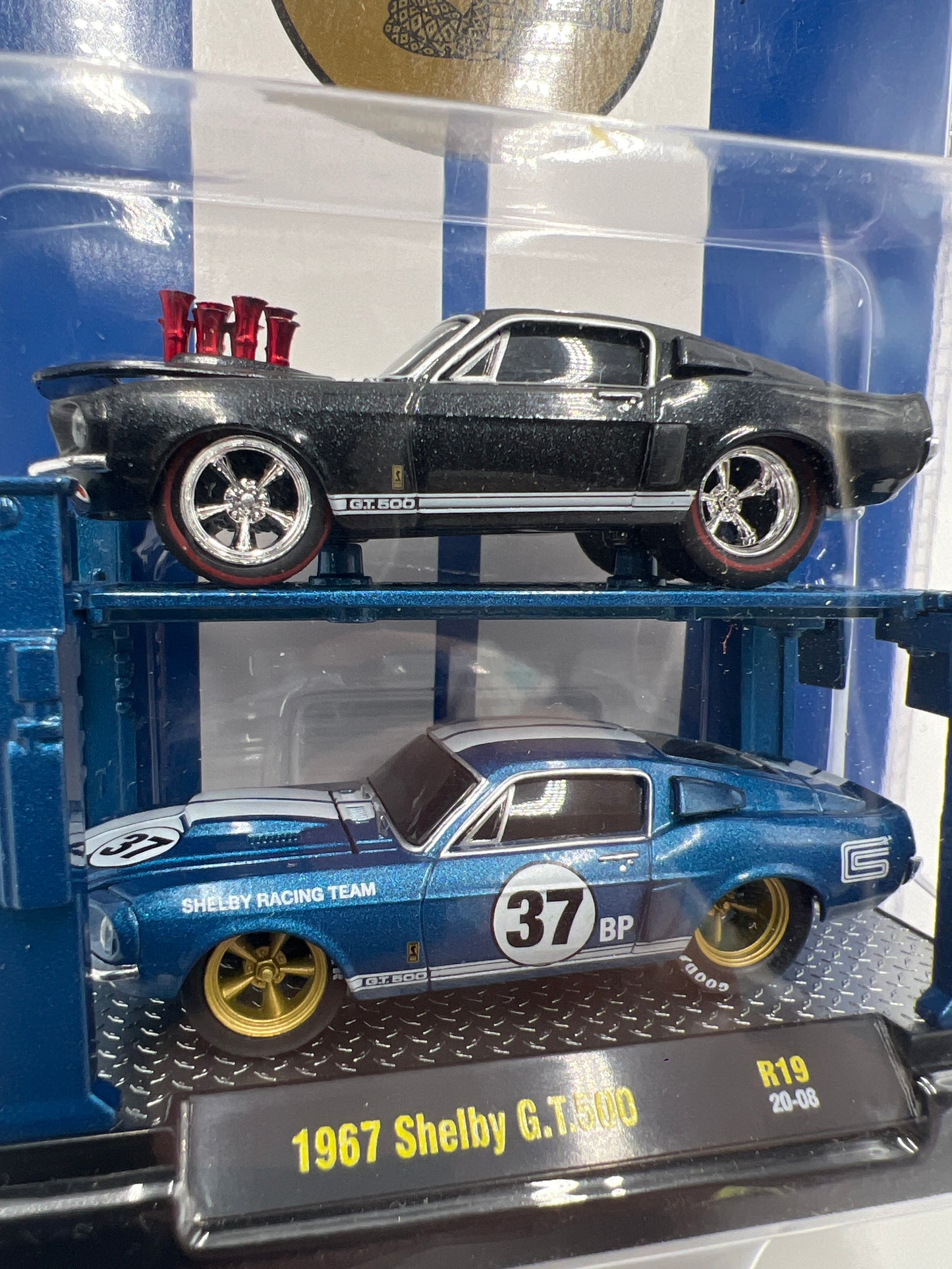 M2 Machines Auto-Lift 2 Pack 1967 Shelby G.T. 500 R19 201G
