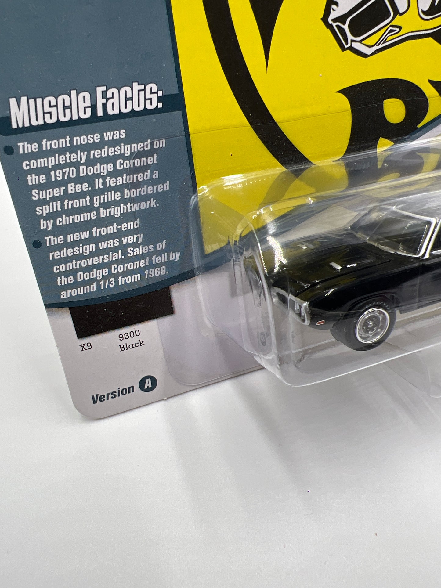 Johnny Lightning Muscle Cars U.S.A Release 1 Version A 1970 Dodge Coronet Super Bee Black 229F