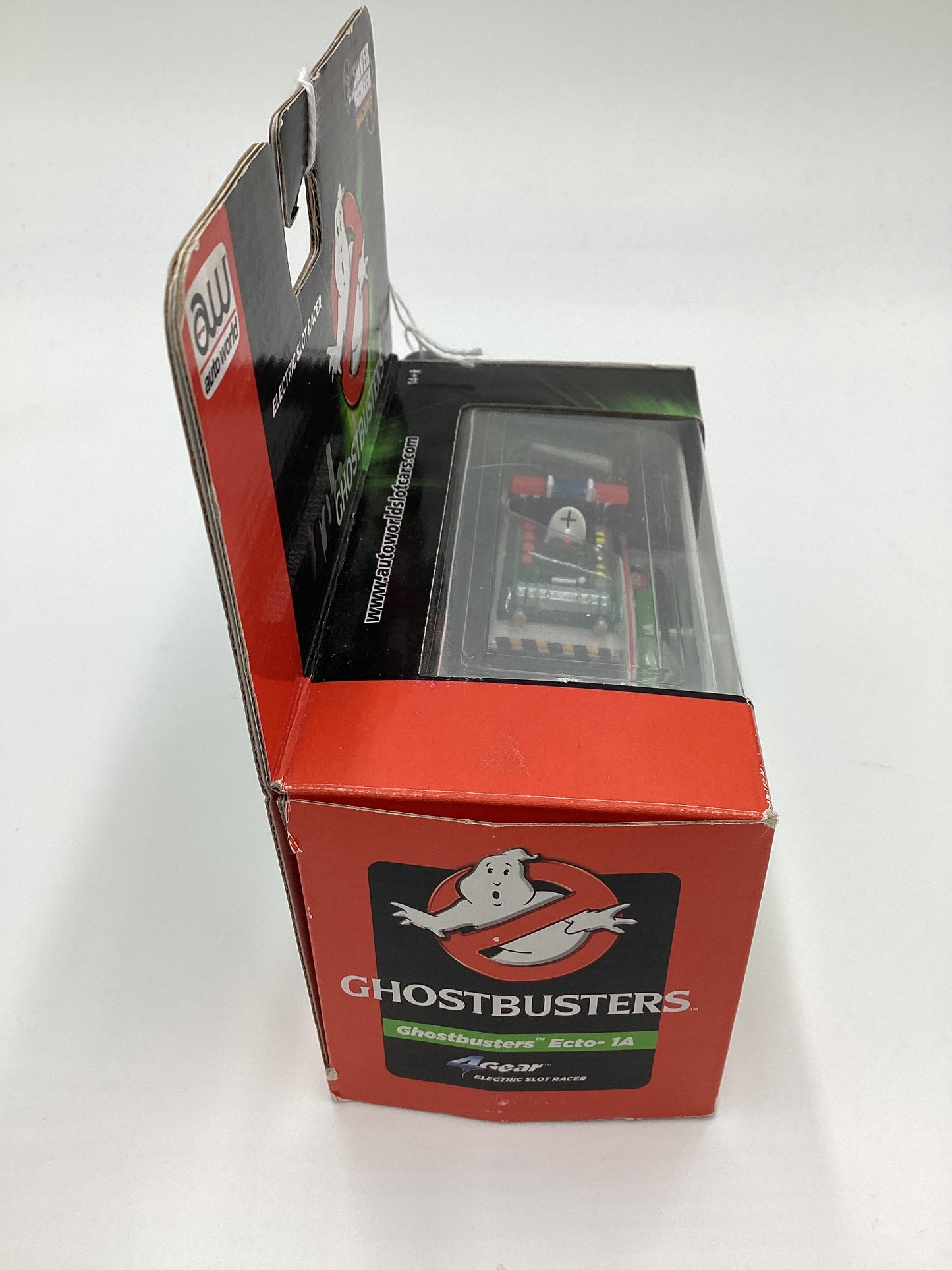 Auto World Ghostbusters Release 8 #40 Ghostbusters Ecto-1A White VHTF White Lightning Chase