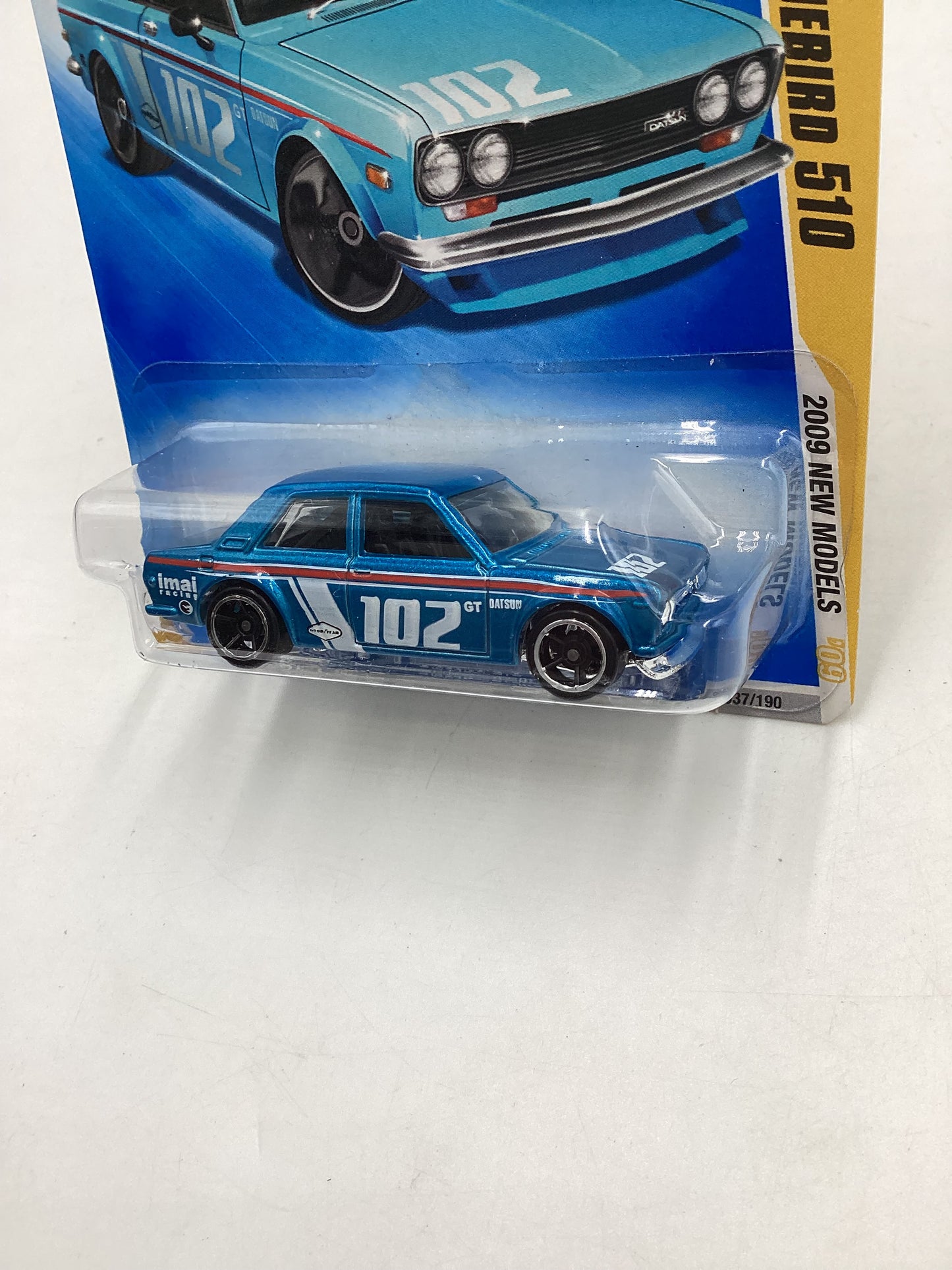 Hot Wheels 2009 037/190 Datsun Bluebird 510