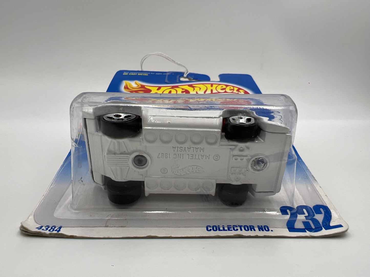 1991 Hot Wheels Collector #232 Lamborghini Countach White Blister Not Perfect 240C