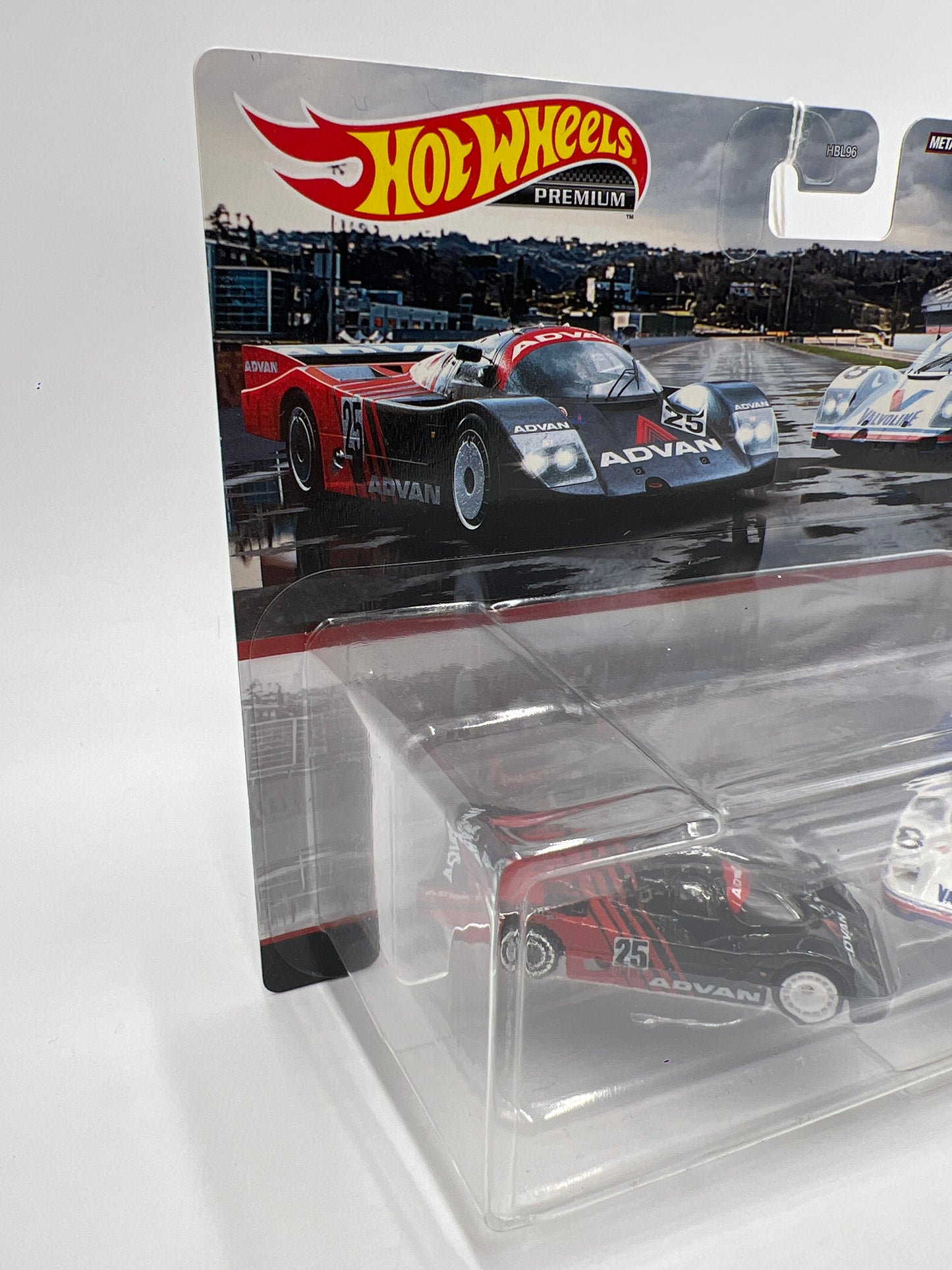 Hot Wheels Premium Target 2 Pack Porsche 962 Advan/Valvoline 282B
