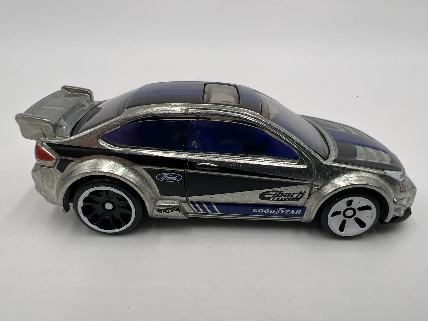 2025 Hot Wheels 1/64 Walmart Exclusive Zamac Set 08 Ford Focus Loose