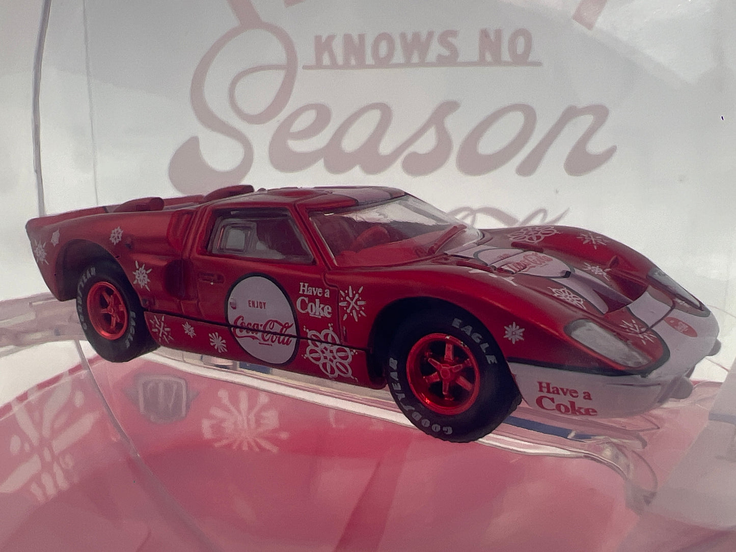 2025 M2 Machines Coca Cola Holiday Christmas Ornaments CHASE 1966 Ford GT40 Red