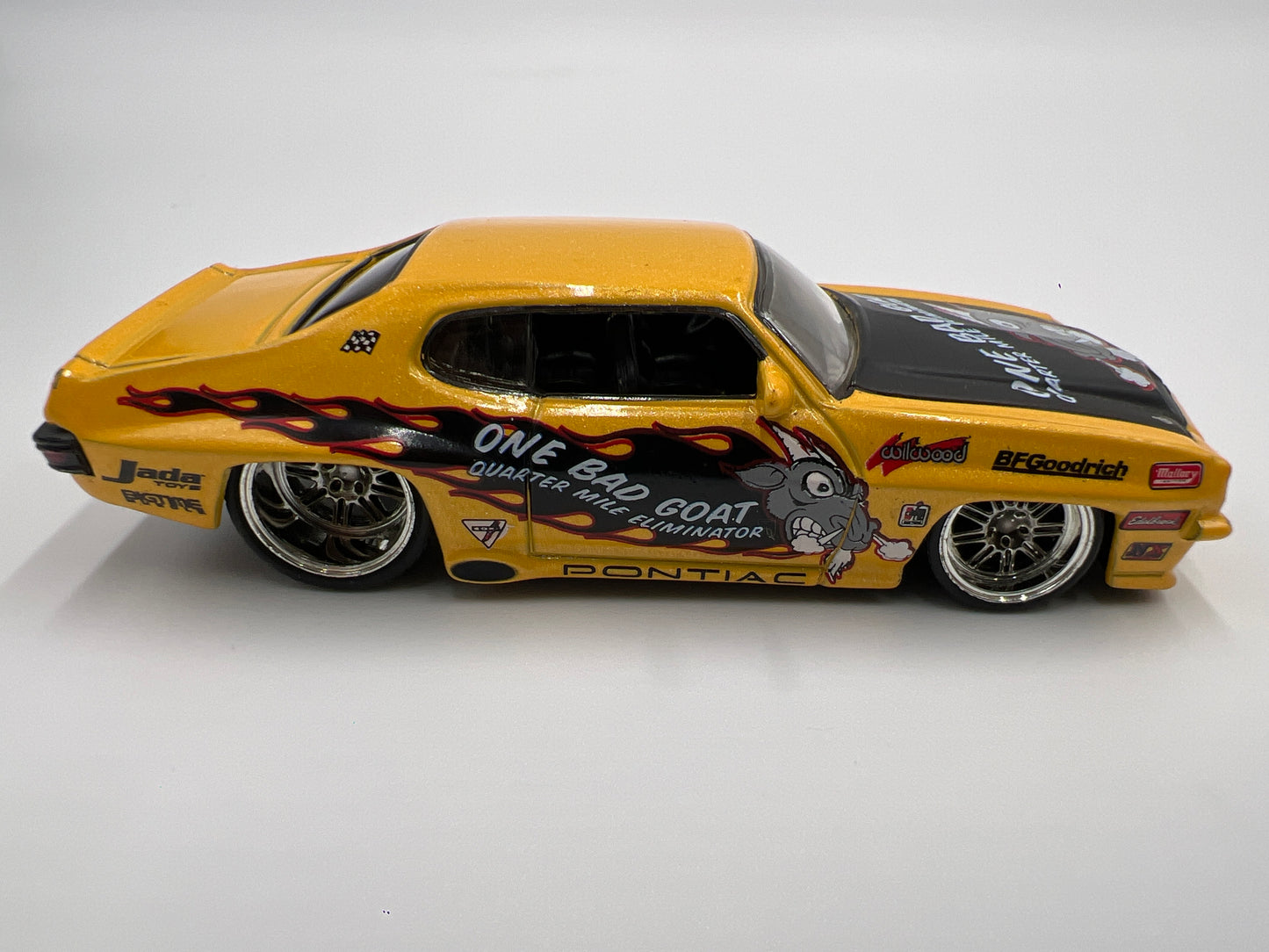 Jada Toys Big Time Muscle 1971 Pontiac GTO Yellow Loose