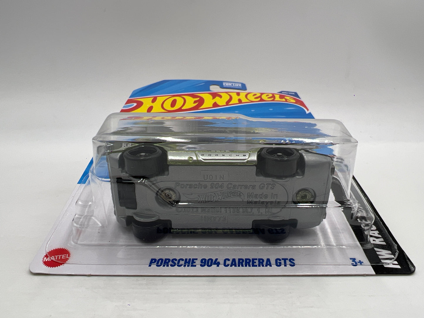 2025 Hot Wheels Walgreens Exclusive #100 Porsche 904 Carrera GTS Green W/Protector