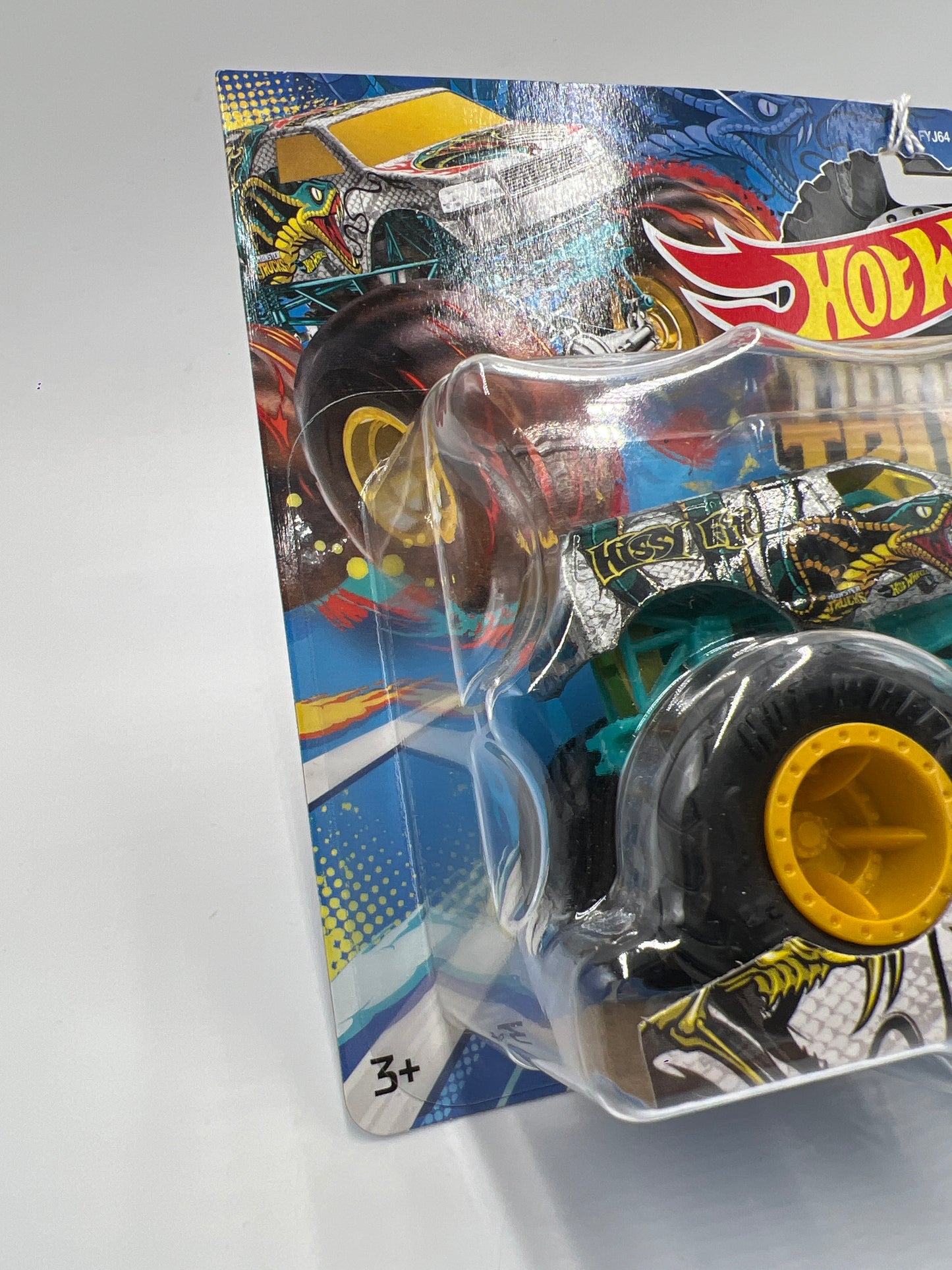 Hot Wheels Monster Trucks Demolition Doubles Hissy Fit Vs Ratical Racer