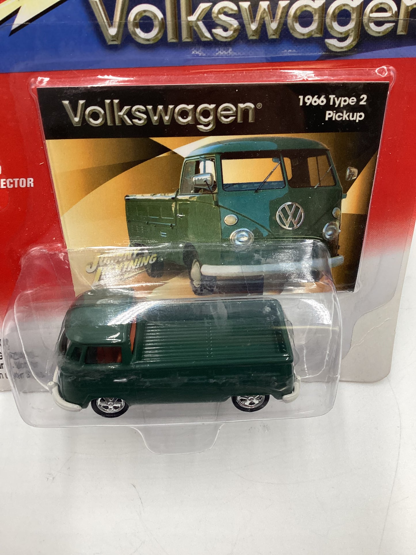 Johnny Lightning Volkswagen 1966 Type 2 Pickup Green 227B