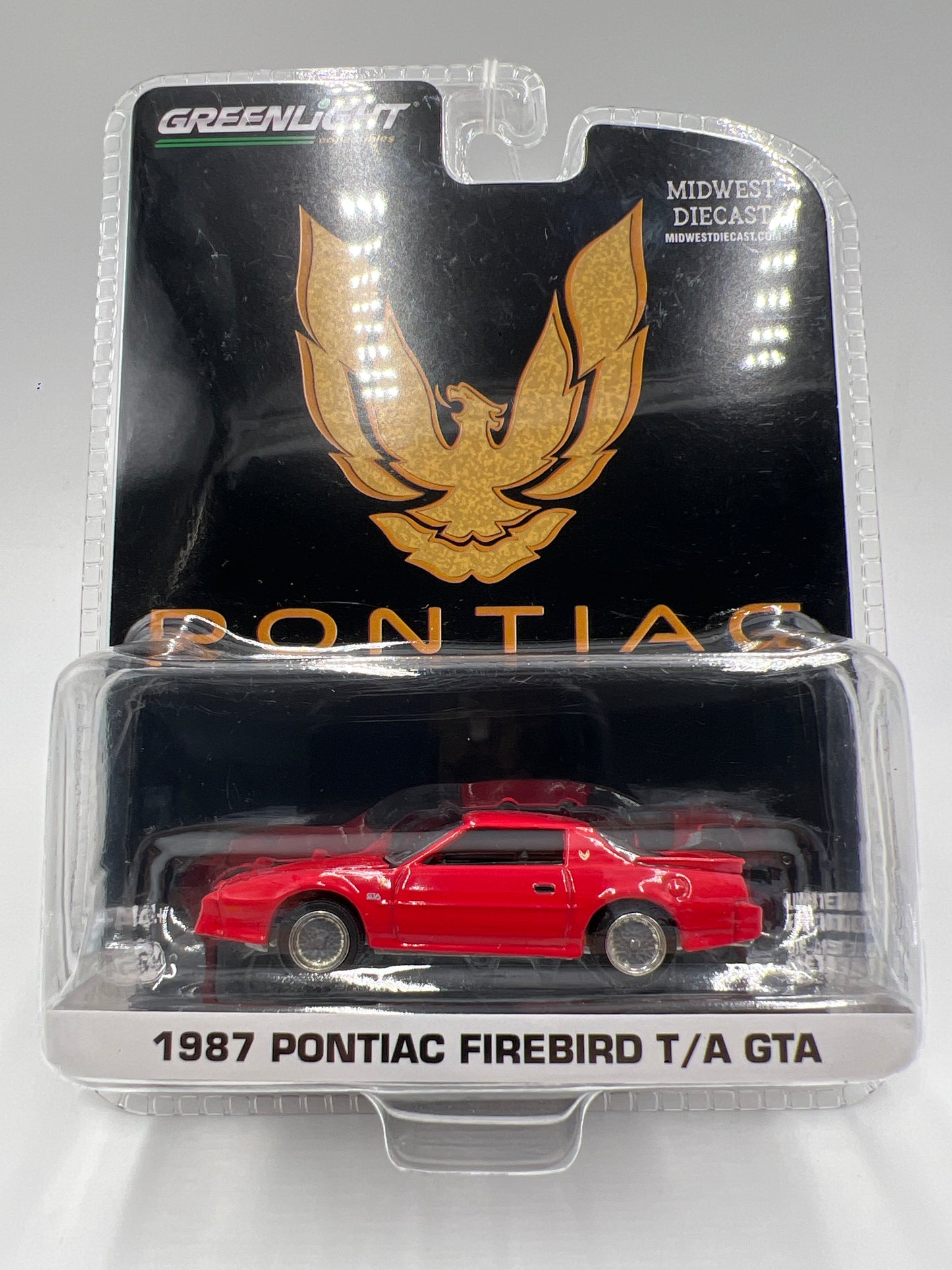 Greenlight Midwest Diecast Exclusive 1987 Pontiac Firebird T/A GTA Red 182D