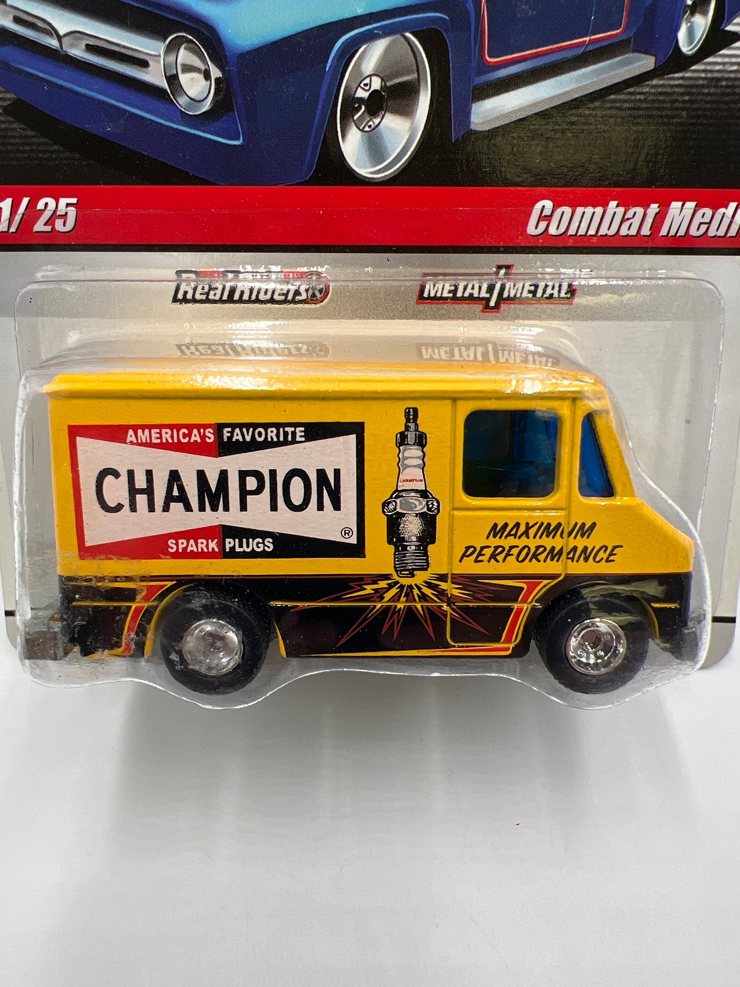 Hot Wheels Slick Rides #11 Combat Medic Champion Spark Plugs Yellow 241E