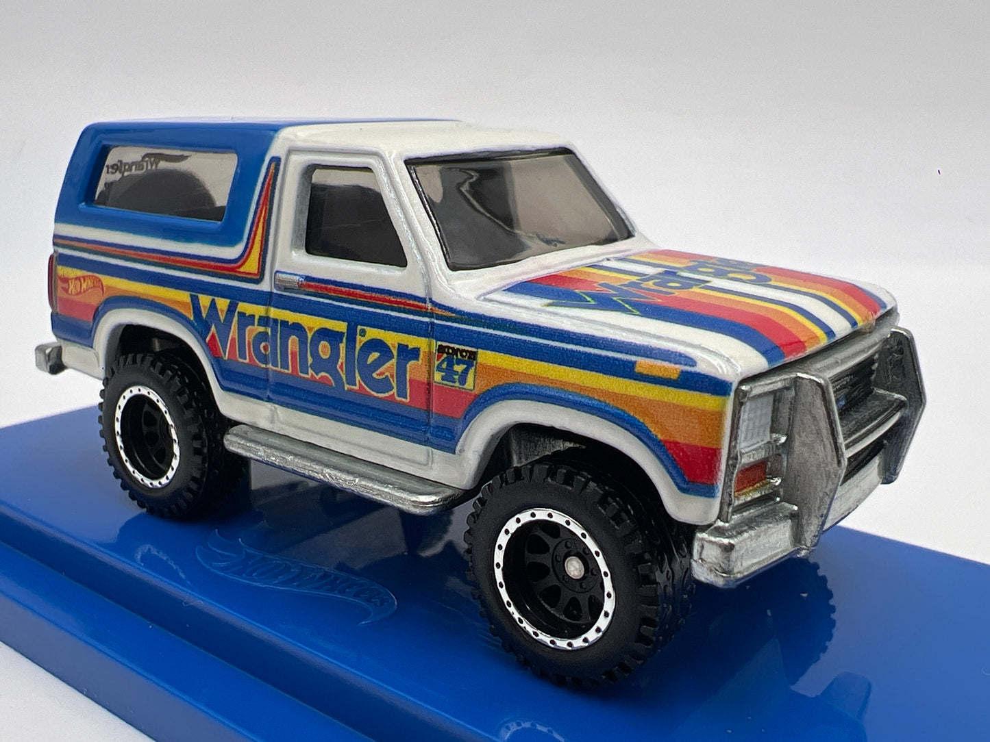 2024 Hot Wheels RLC Wrangler 86 Ford Bronco White/Blue