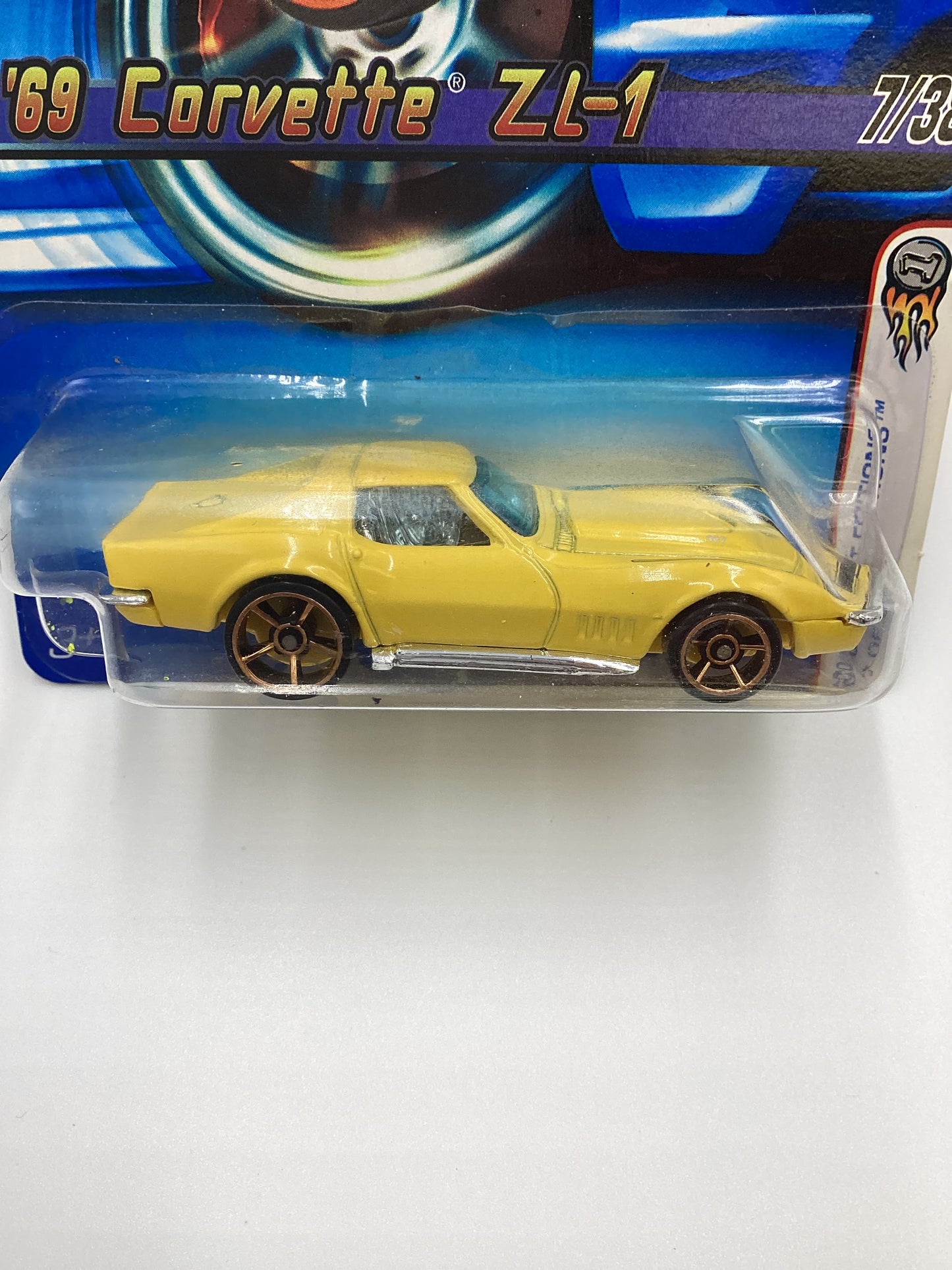 2006 Hot Wheels #007 69 Corvette ZL-1 Yellow faster than ever FTE 2C