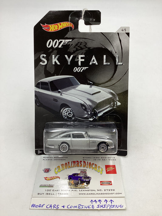 Hot Wheels 007 Skyfall 4/5 Aston Martin 1963 DB5 155B