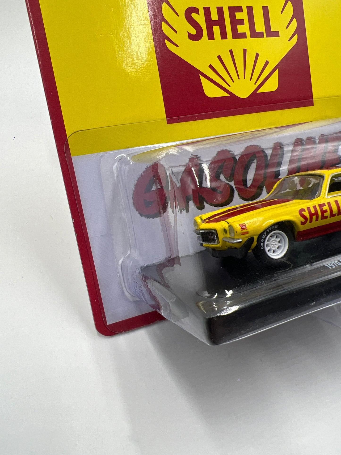 M2 Machines Auto-Drivers Shell 1970 Chevrolet Camaro Z/28 RS Yellow/Red R110 192B