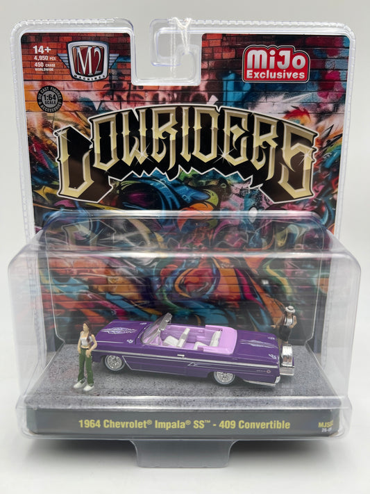 M2 Machines MJS02 MiJo Exclusives Diorama 1964 Chevy Impala SS 409 Convertible