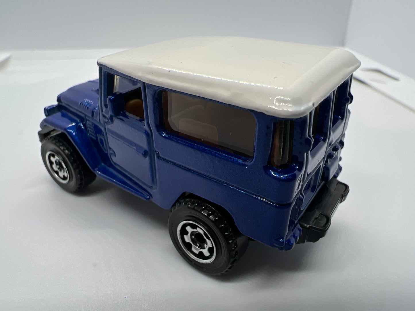 Matchbox 1/64 1968 Toyota Land Cruiser FJ40 Blue Loose