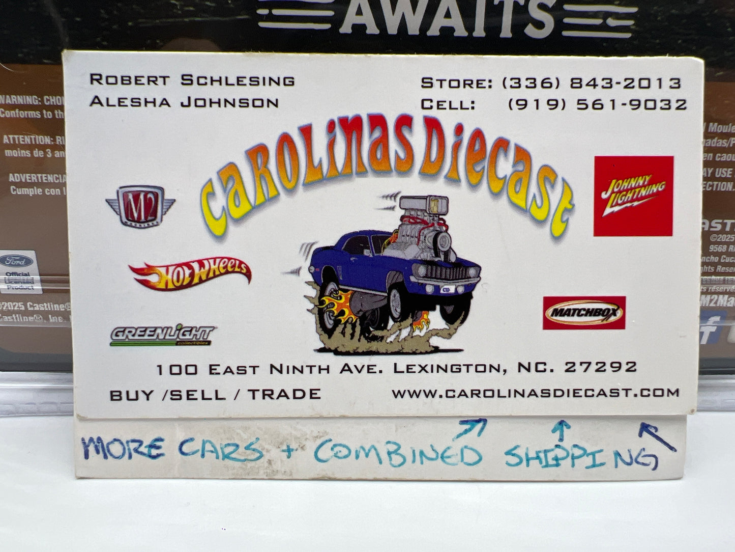 2025 M2 Machines Diorama 1965 Ford Econoline Camper Van R13 199F