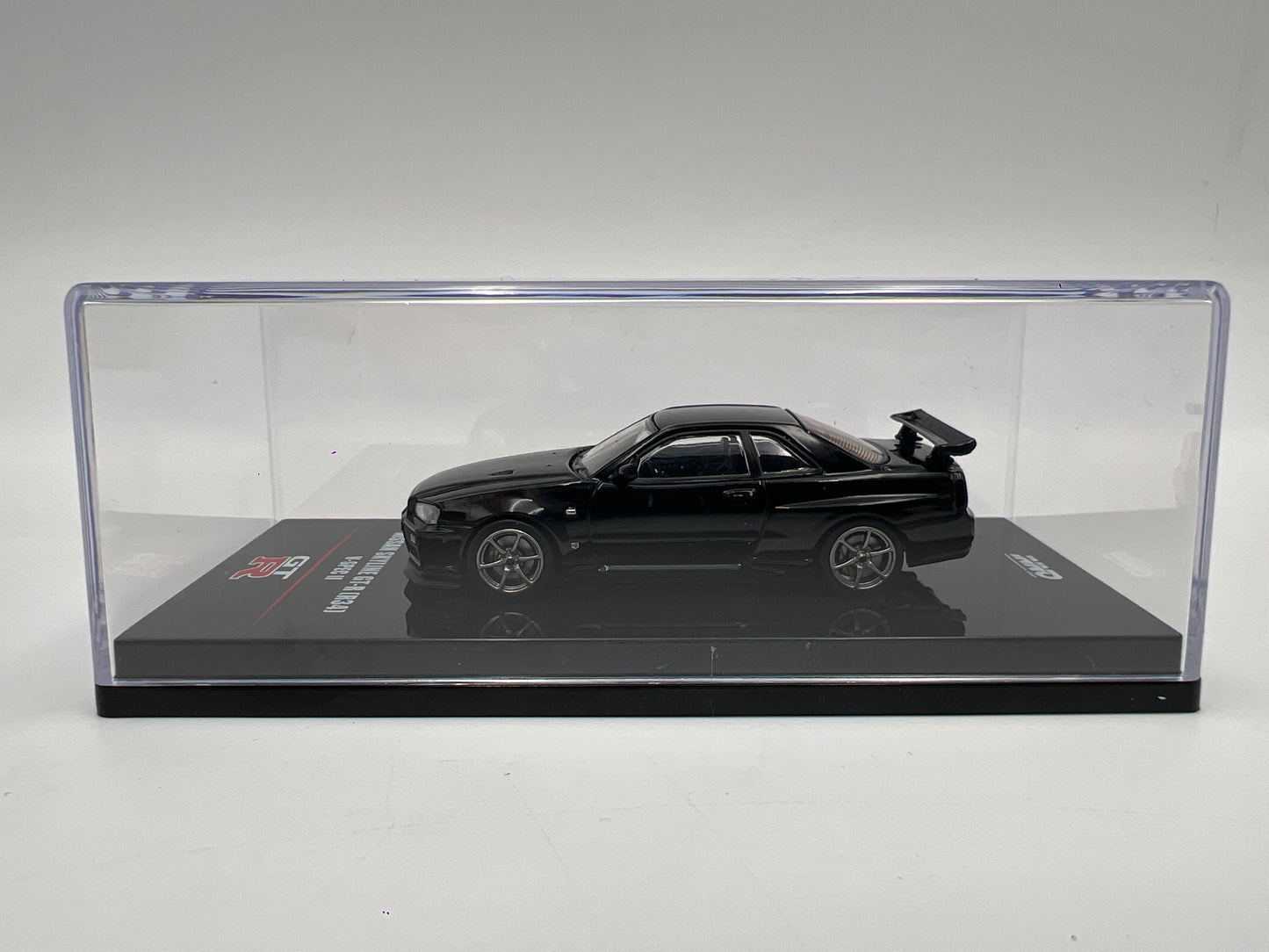 Inno64 Nissan Skyline GT-R R34 V-Spec II Black