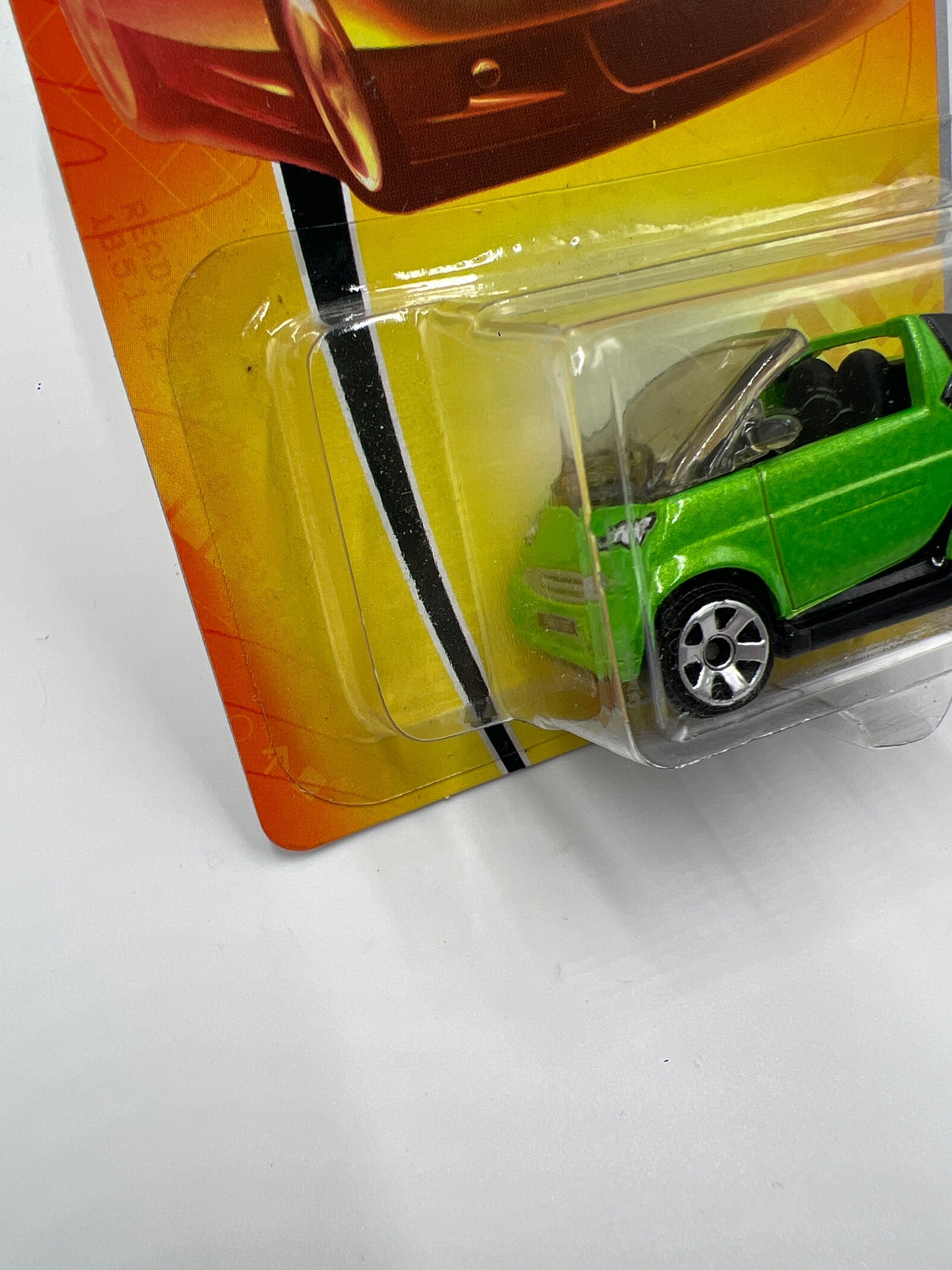 Matchbox Metro Rides #28 Smart Cabrio Green 215A