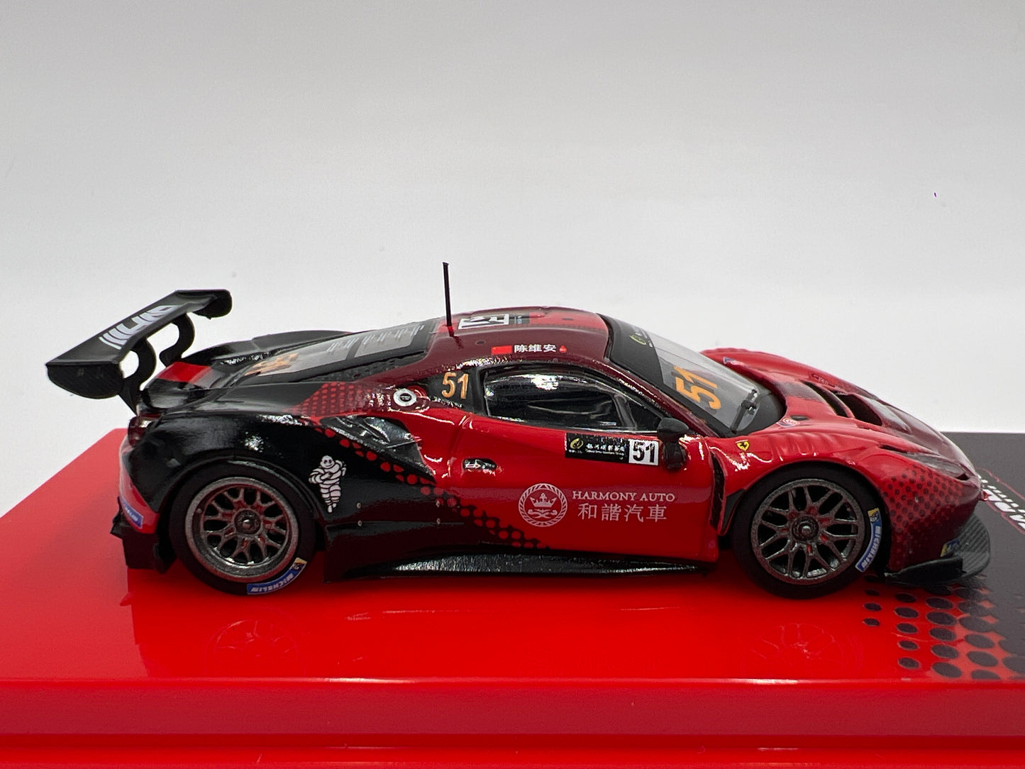 Tarmac Works x IXO Models Ferrari 488 GT3 Macau GT Cup 2022