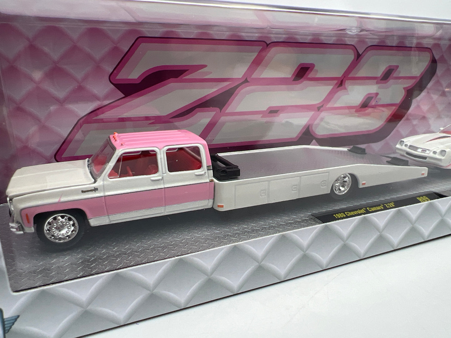 M2 Machines Haulers R99 1980 Chevrolet Camaro Z/28 & 1990 Ramp Truck Lowered