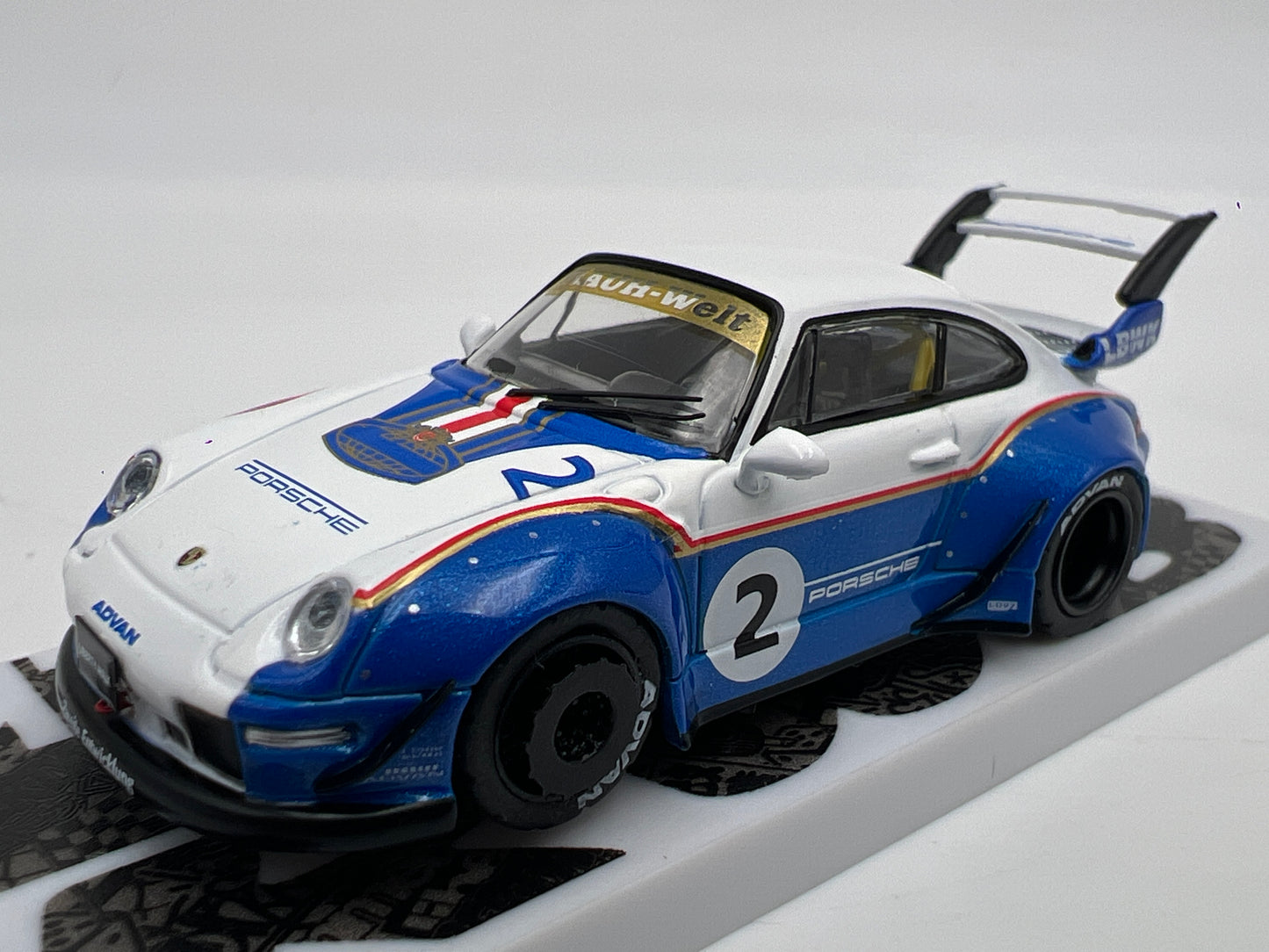 Tarmac Works x Hobby 64 Porsche RWB 993 Liberty Walk W/Container