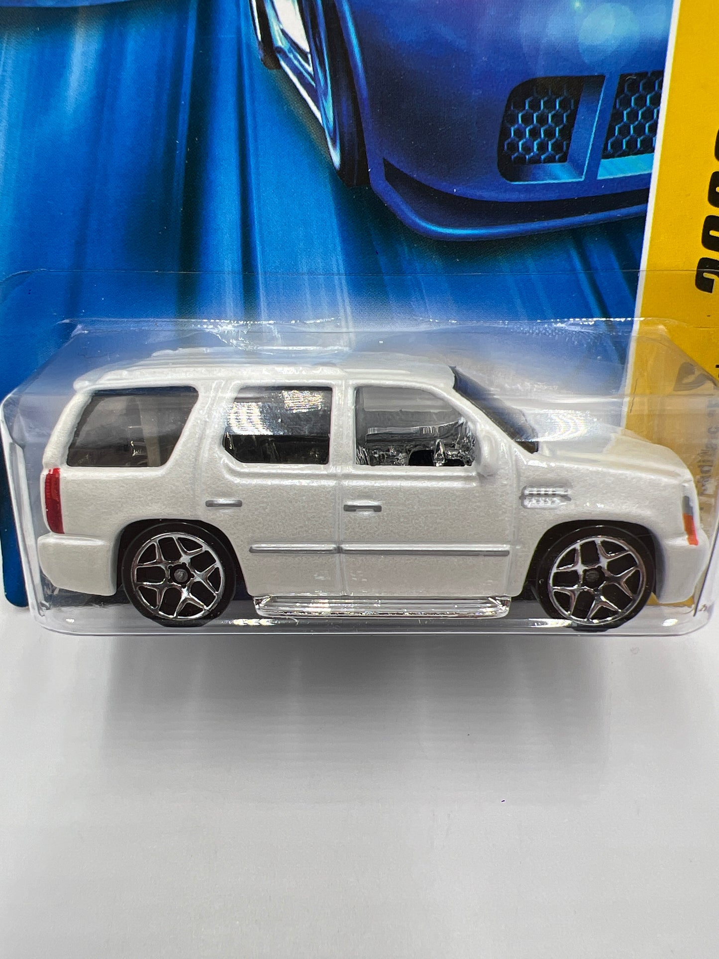 2008 Hot Wheels New Models #34 07 Cadillac Escalade White 55A