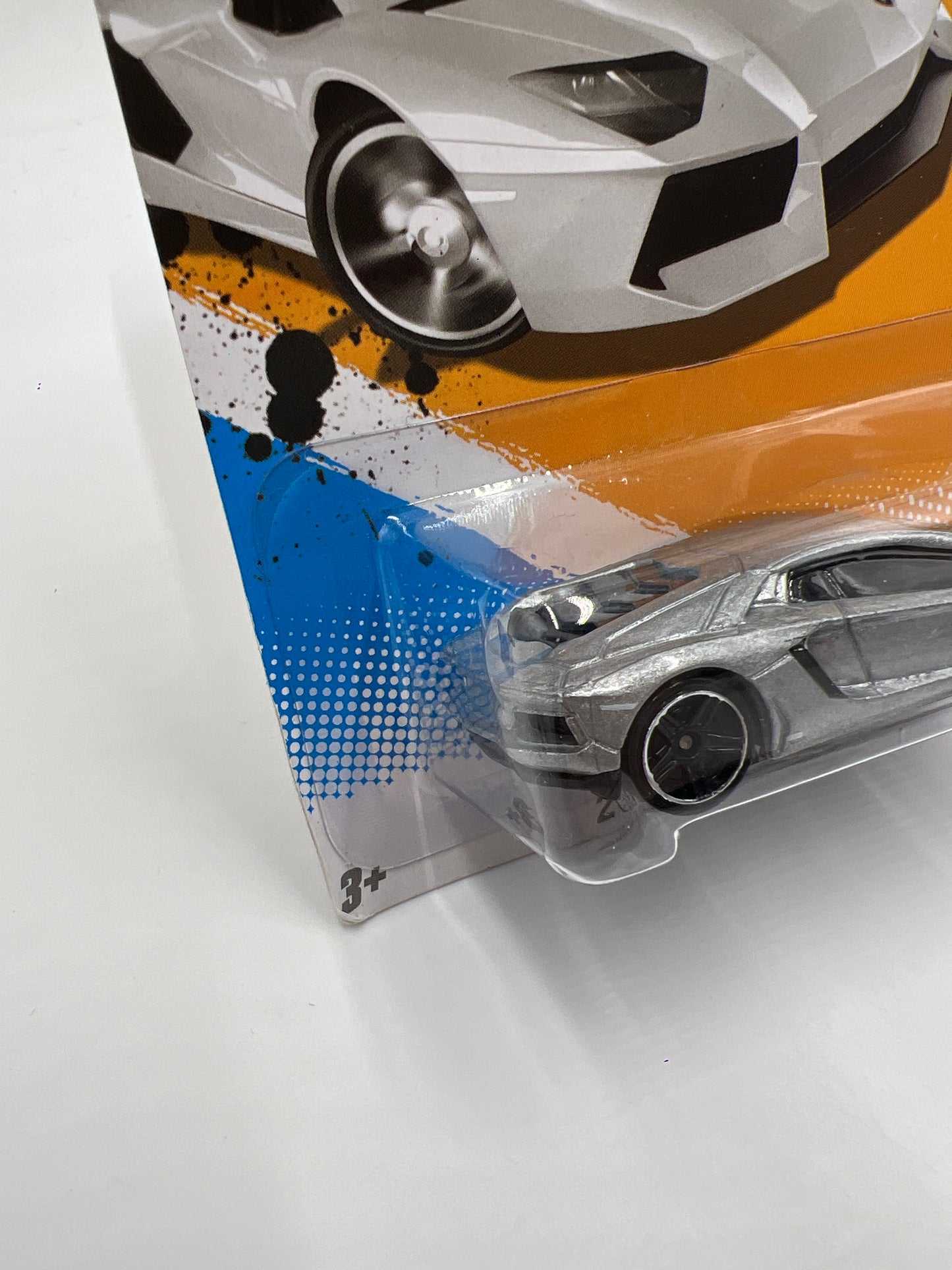 2012 Hot Wheels New Models #12 Lamborghini Aventador Silver 101B