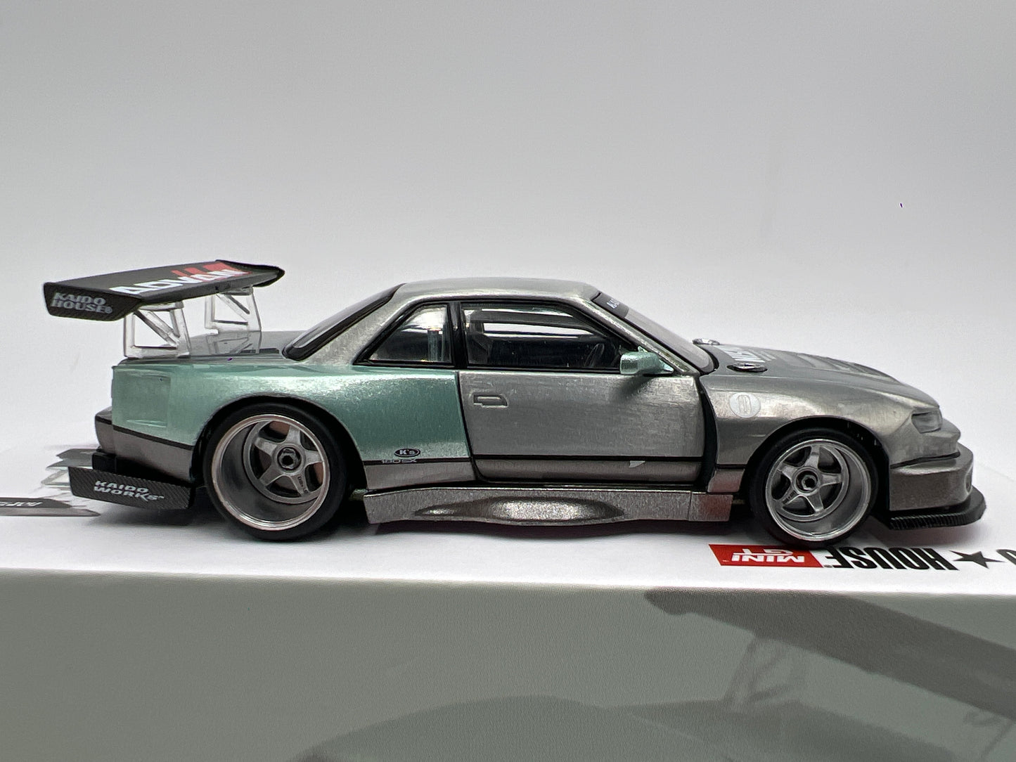 Mini GT Kaido House #232 CHASE Nissan Silvia S13-R Kaido Works V1