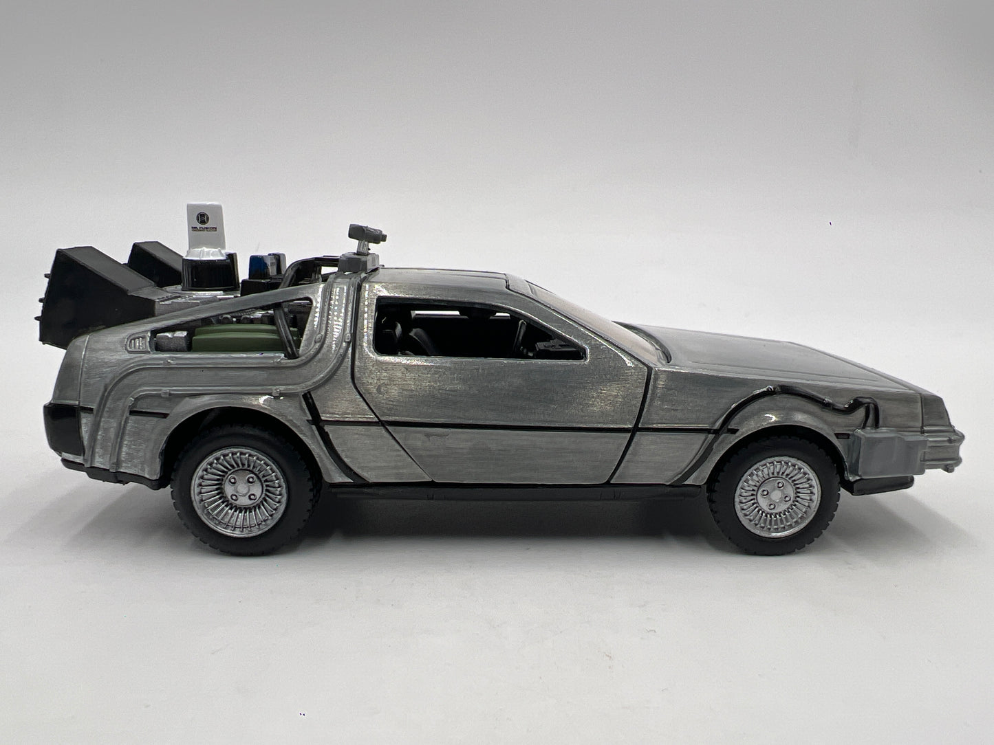 Jada 1/32 Scale Back To The Future Time Machine Mr Fusion