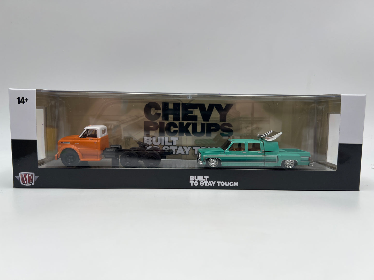 M2 Machines Haulers R96 1970 Chevrolet C60 Truck & 1974 Cheyenne Super 30