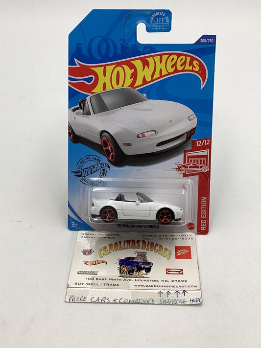 2020 hot wheels red edition #208 91 Mazda MX-5 Miata target red W/protector