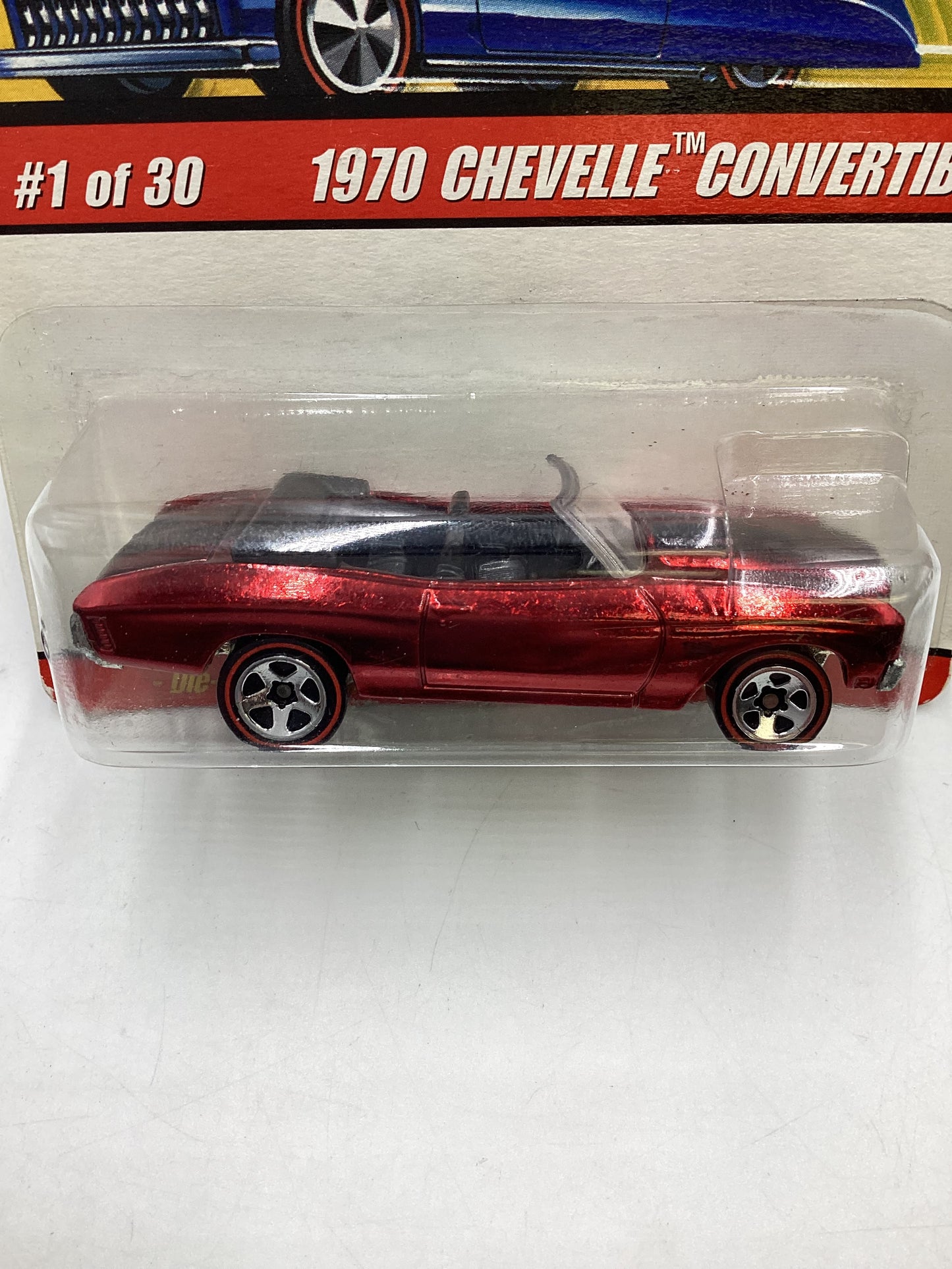 Hot Wheels Classics Series 2 #1 1970 Chevelle Convertible Red SR