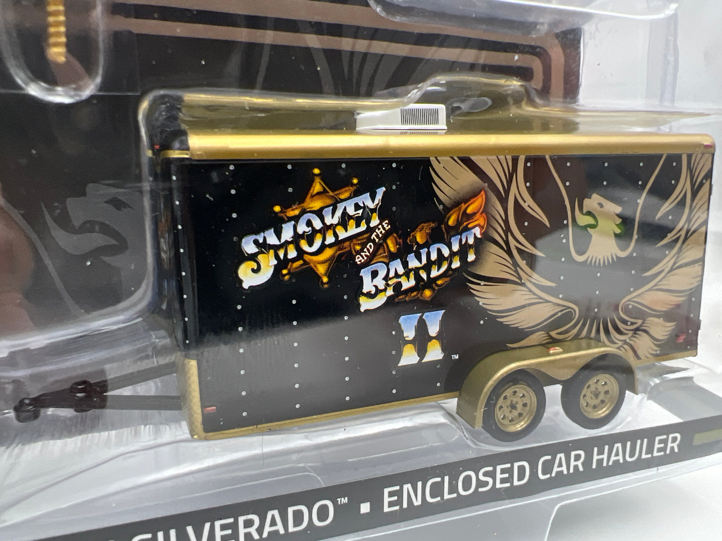 Greenlight Hollywood Hitch & Tow Smokey & The Bandit II 1980 Pontiac Trans Am & 2015 Silverado