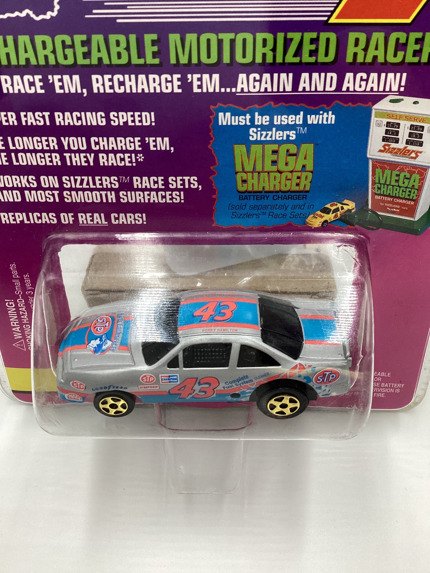 Playing Mantis Sizzlers Rechargeable Motorized Racers STP Bobby Hamilton Silver #43 (SR)
