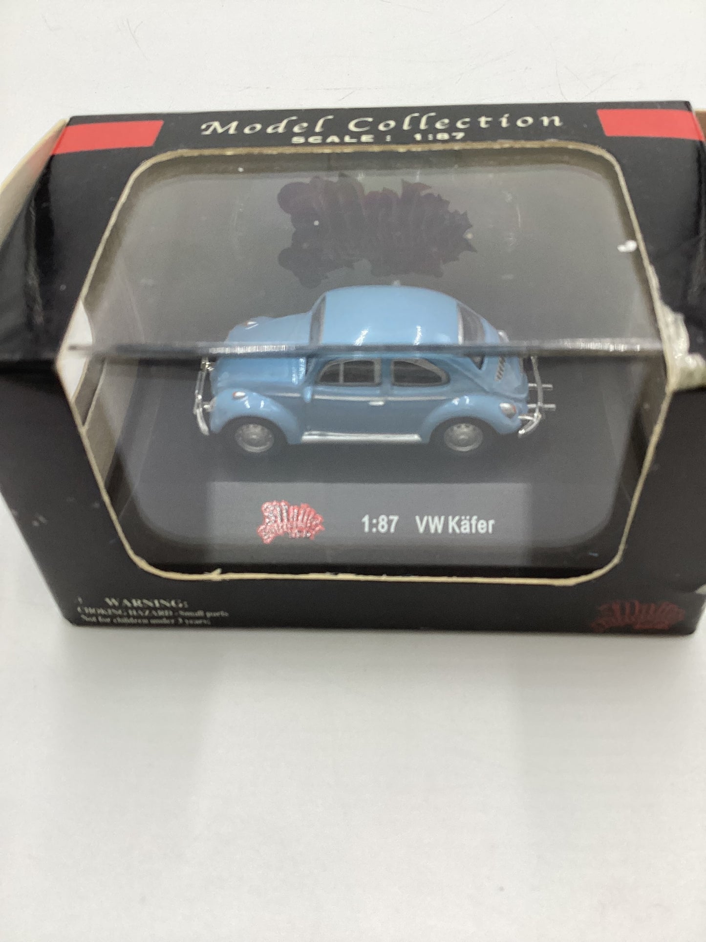 Malibu International 1:87 Scale VW Kafer Blue