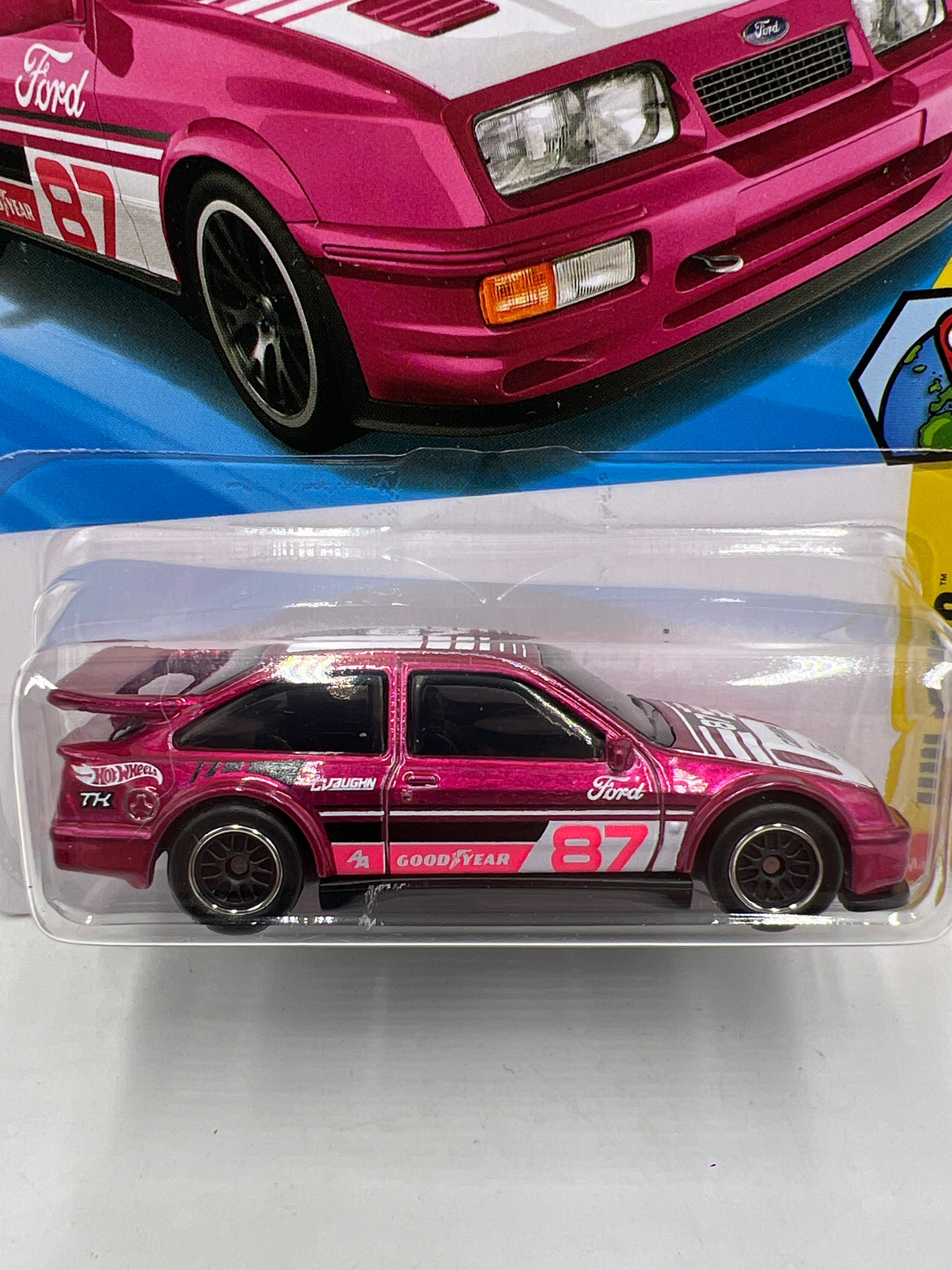 2026 Hot Wheels Super Treasure Hunt #116 87 Ford Sierra Cosworth